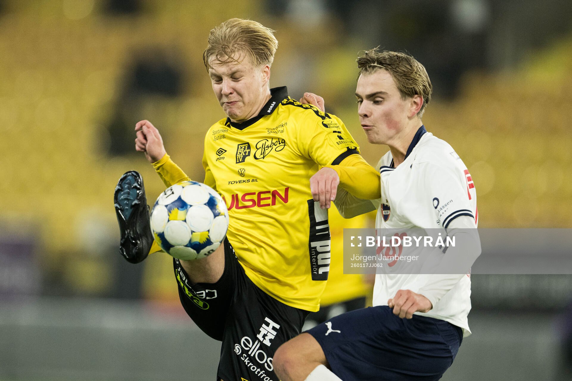 Elfsborgs Altti Hellemaa och B.93s Gustav Hojbjerg
