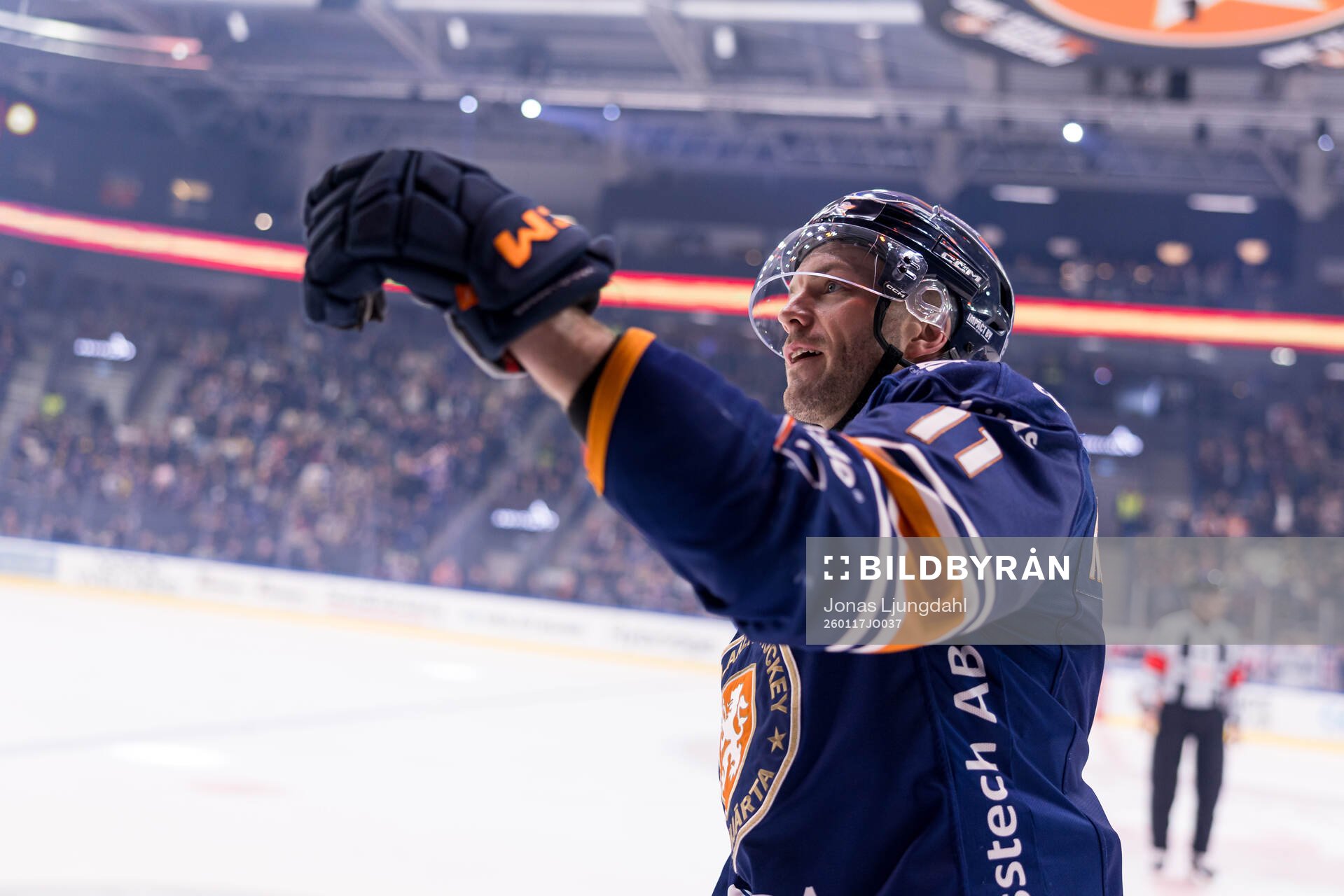 Växjös Brogan Rafferty jublar
