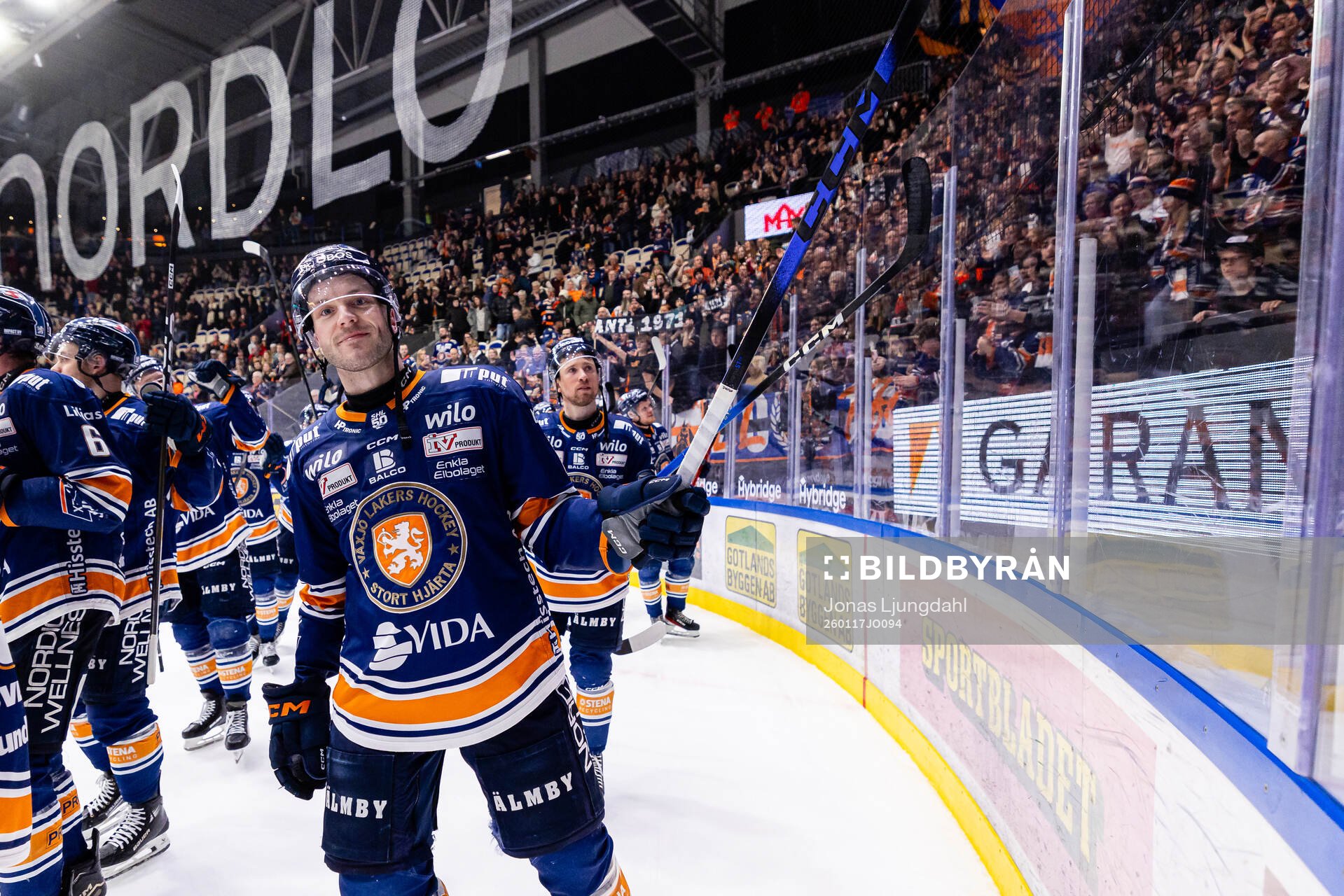 Växjös Brogan Rafferty jublar