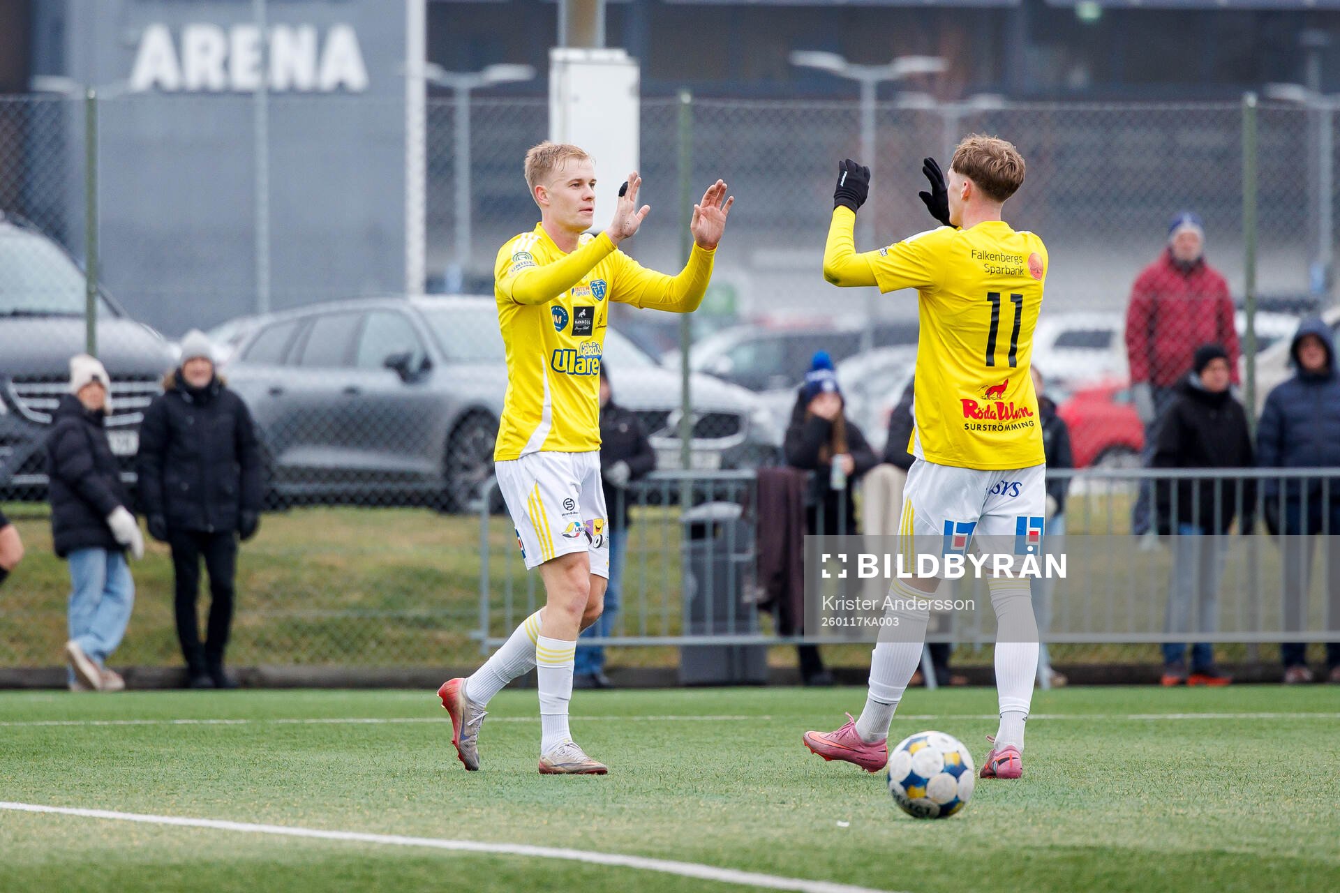 Falkenbergs Victor Andersson jublar