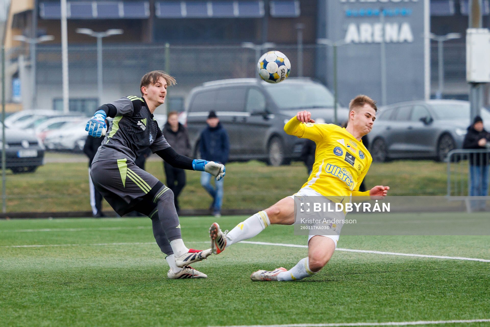Böljan Falkenbergs målvakt Viktor Dryselius och