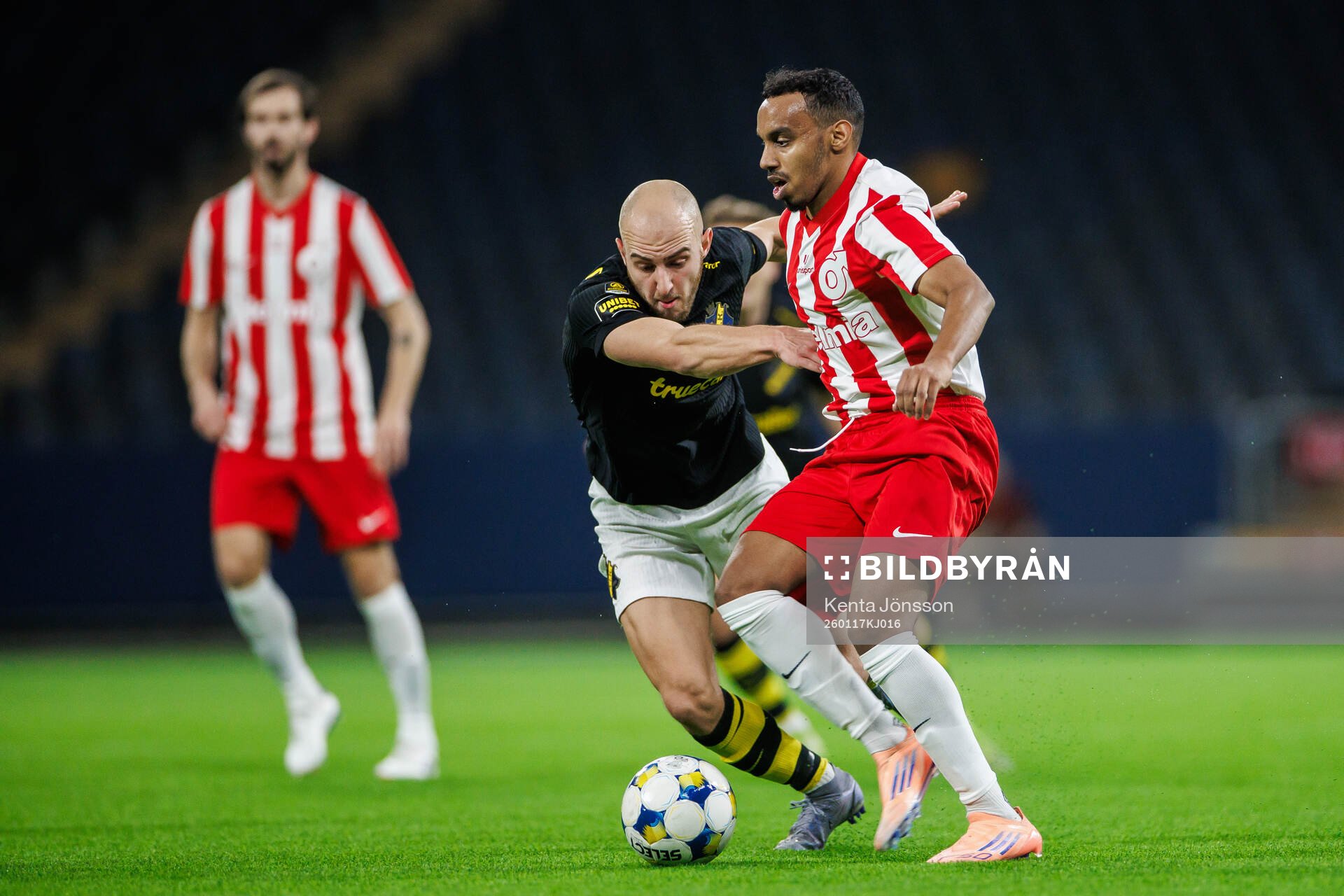 AIKs Amel Mujanic och Degerfors Yiriyon Gideon