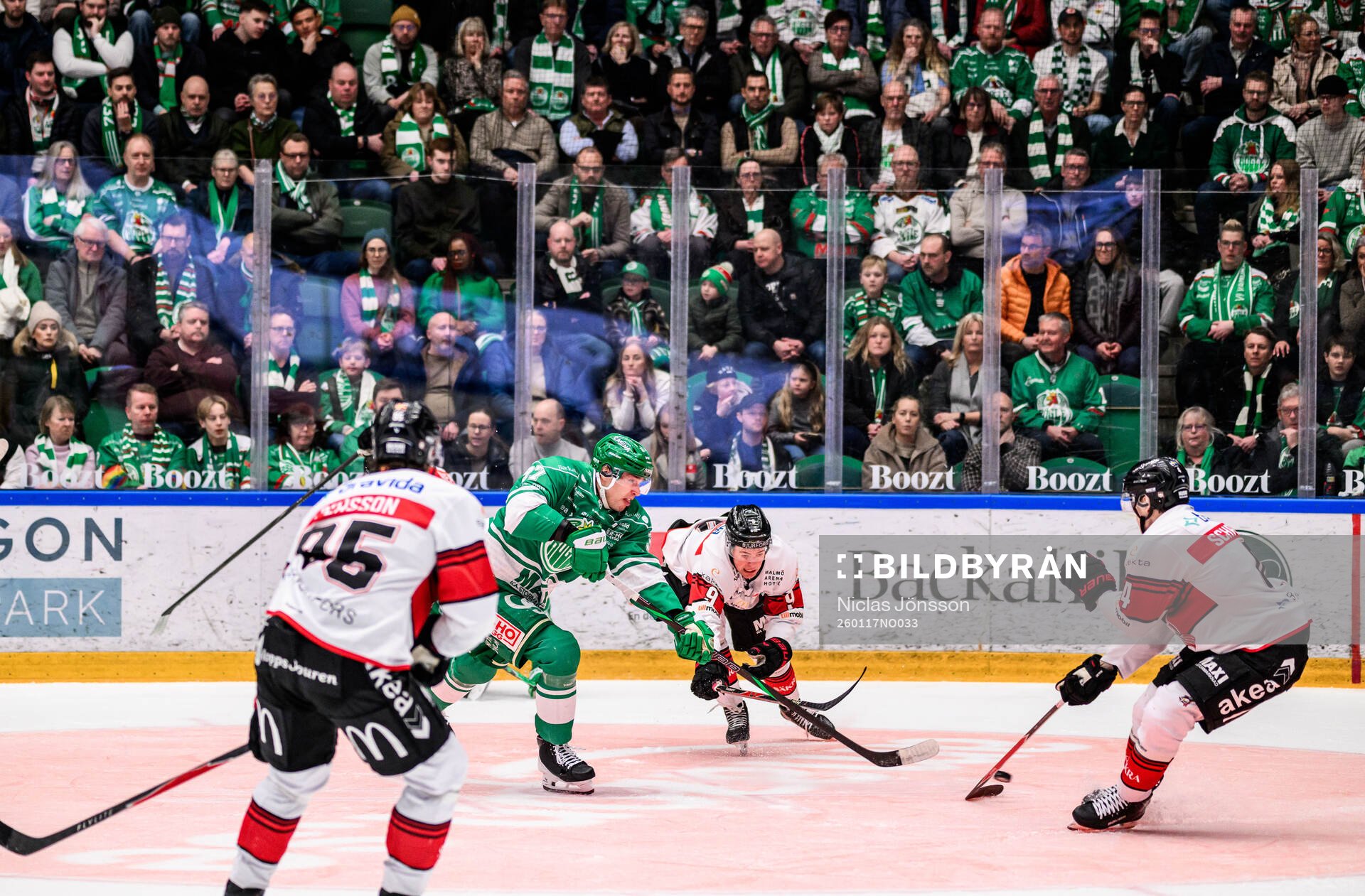 Rögles Albin Sundsvik och Malmö Redhawks Kalle Hemström
