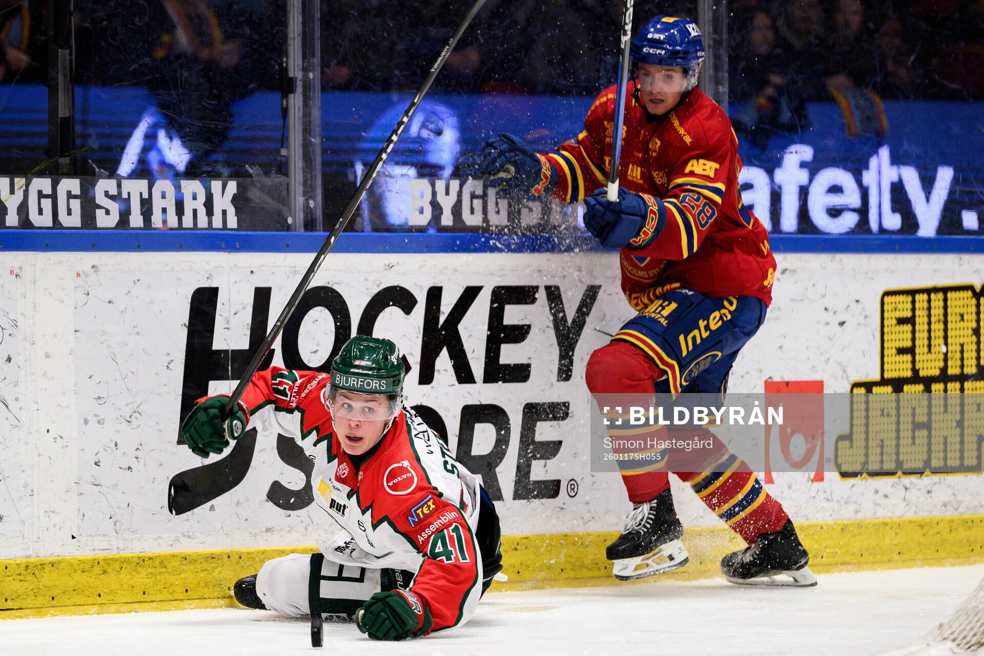 Frölundas Ivar Stenberg och Djurgårdens Gustav Lindström