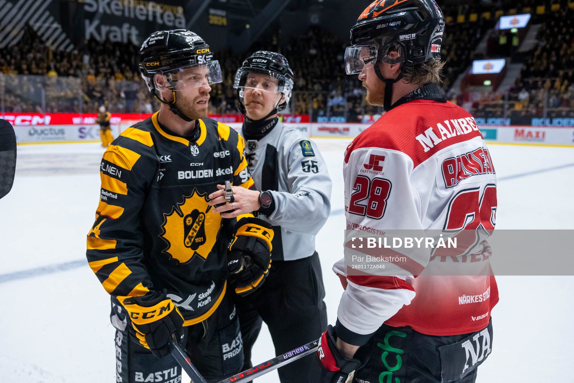 Skellefteås Oscar Lindberg och Örebros Linus Arnesson