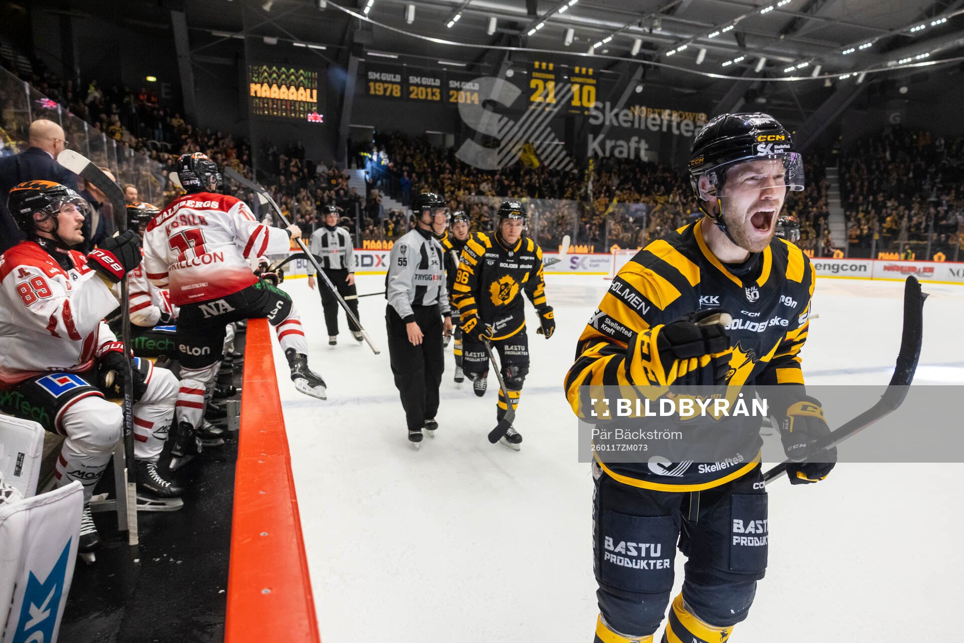 Skellefteås Oscar Lindberg jublar