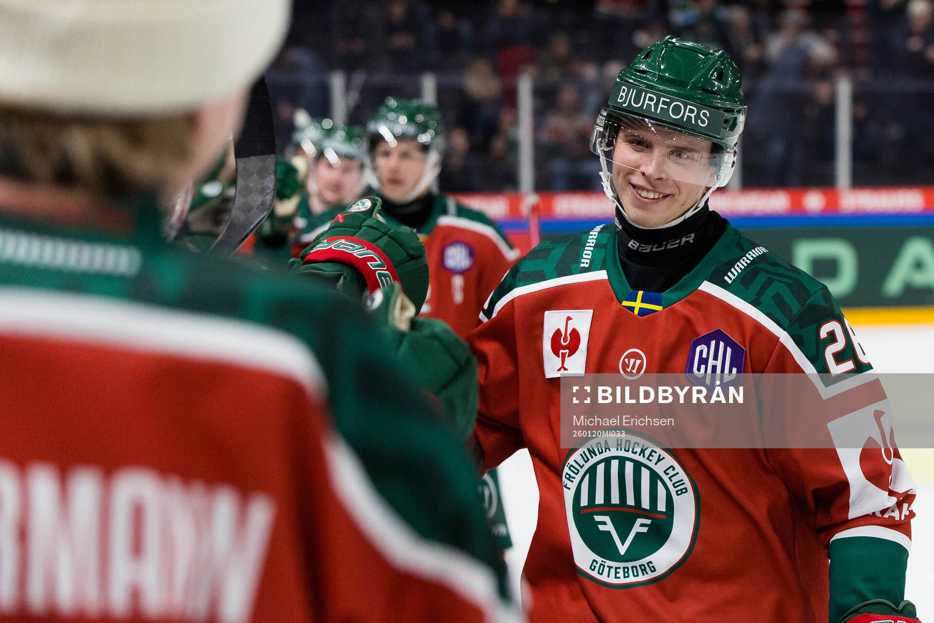 Isac Heens of Frölunda celebrates