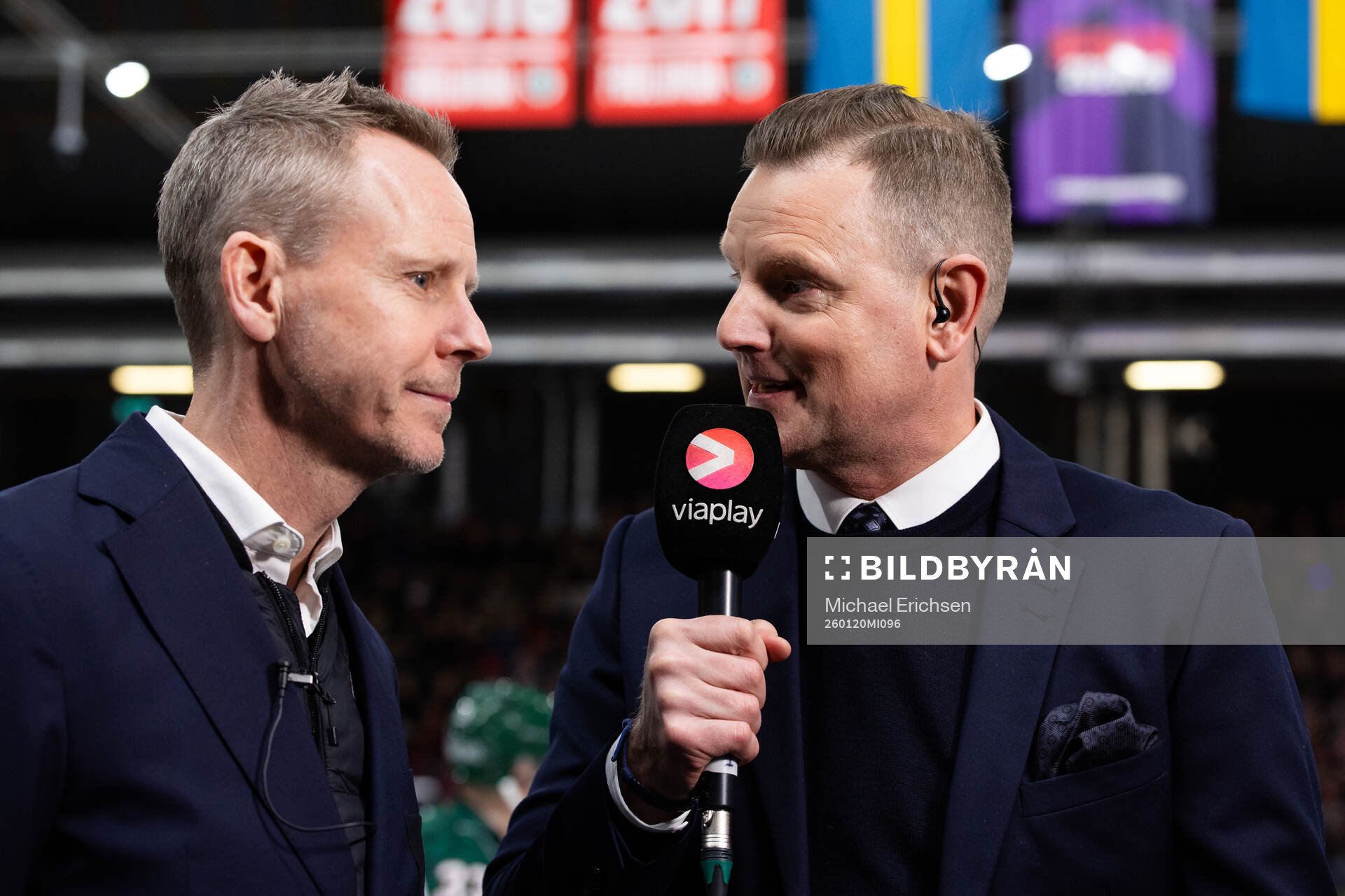 Head coach Robert Ohlsson of Frölunda is interviewed by