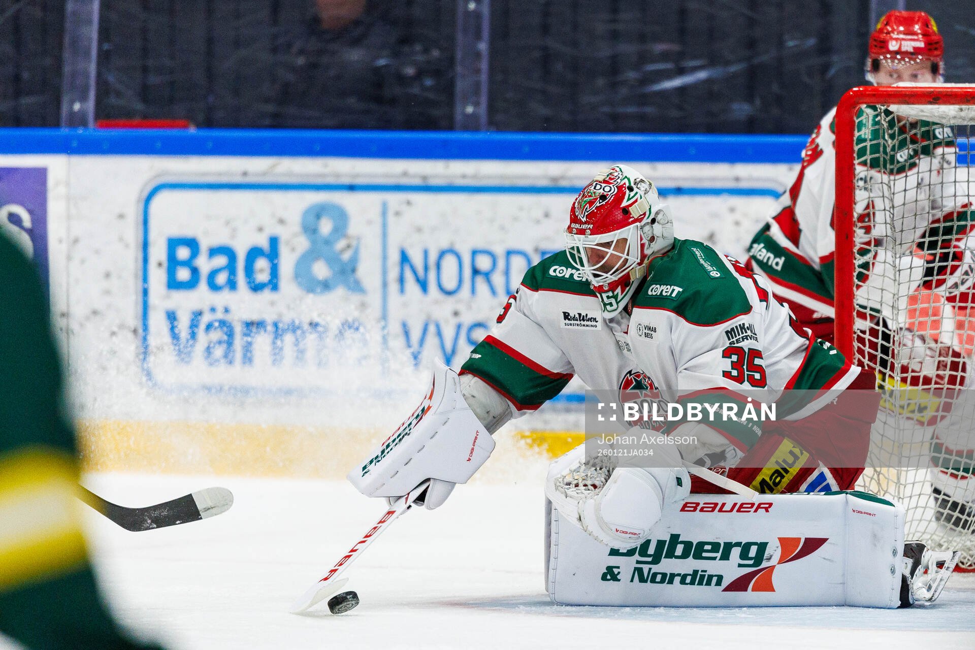 Modos målvakt Adam Werner