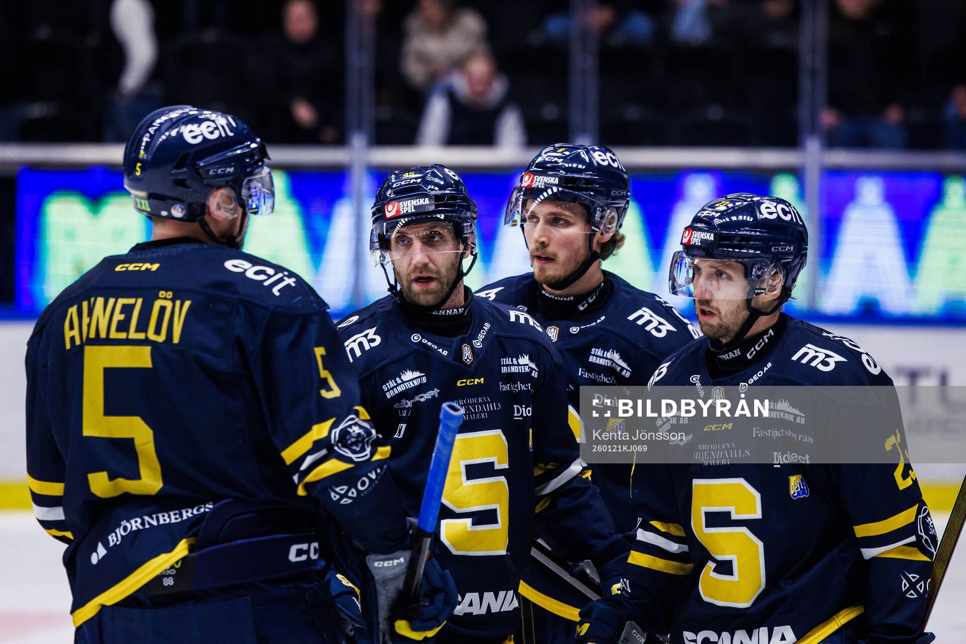 Södertäljes Jonas Ahnelöv, Sebastian Dyk och William