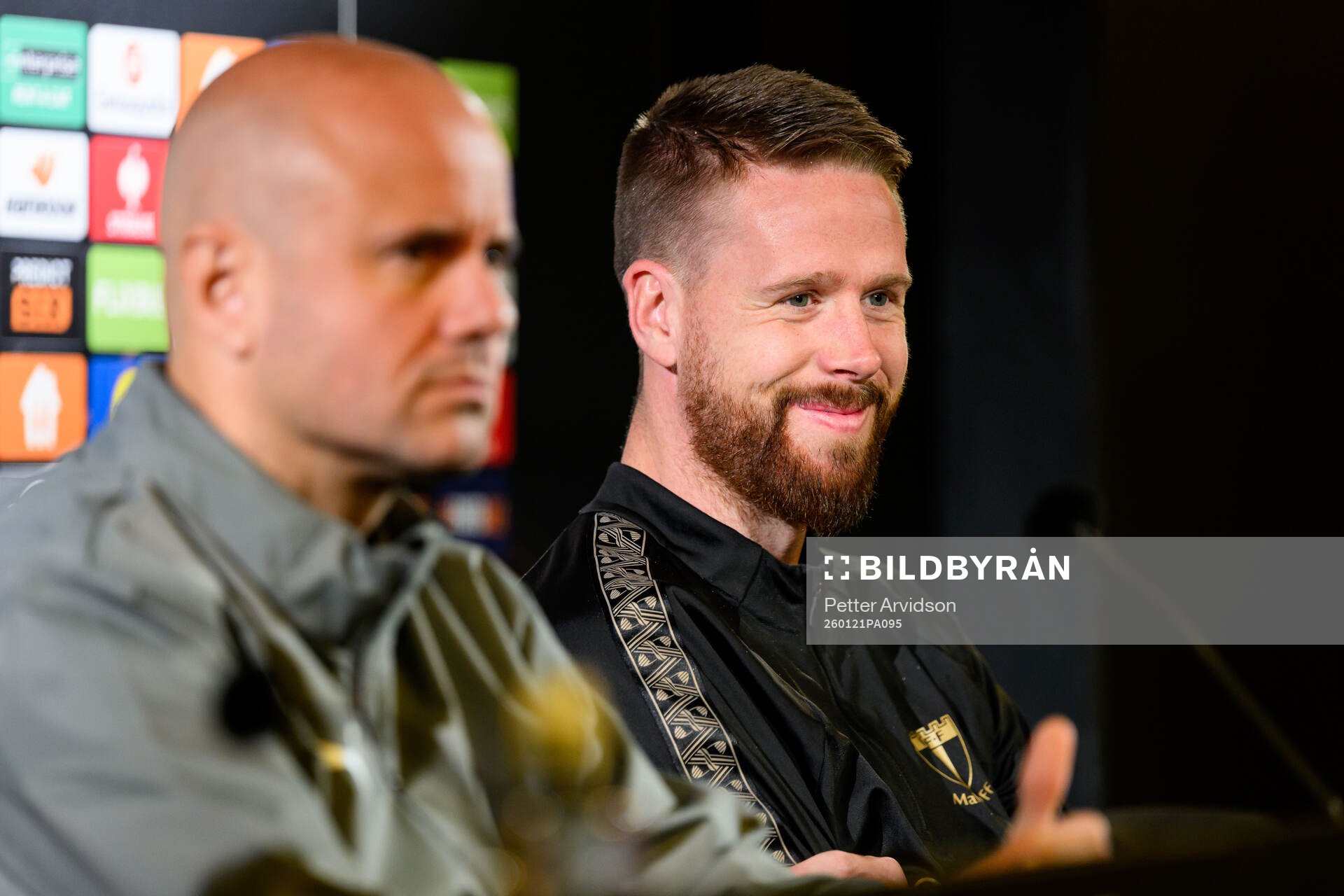 Head coach Miguel Angel Ramirez and Pontus Jansson
