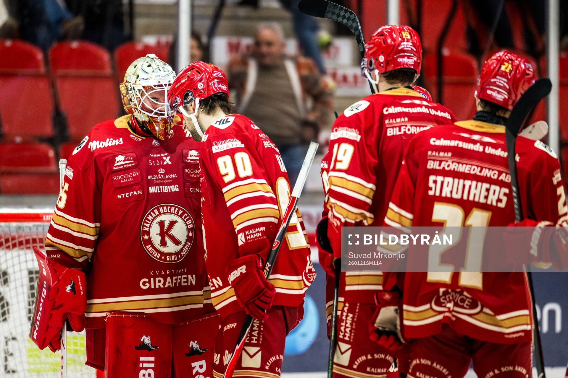Kalmars målvakt Jacob Crespin jublar