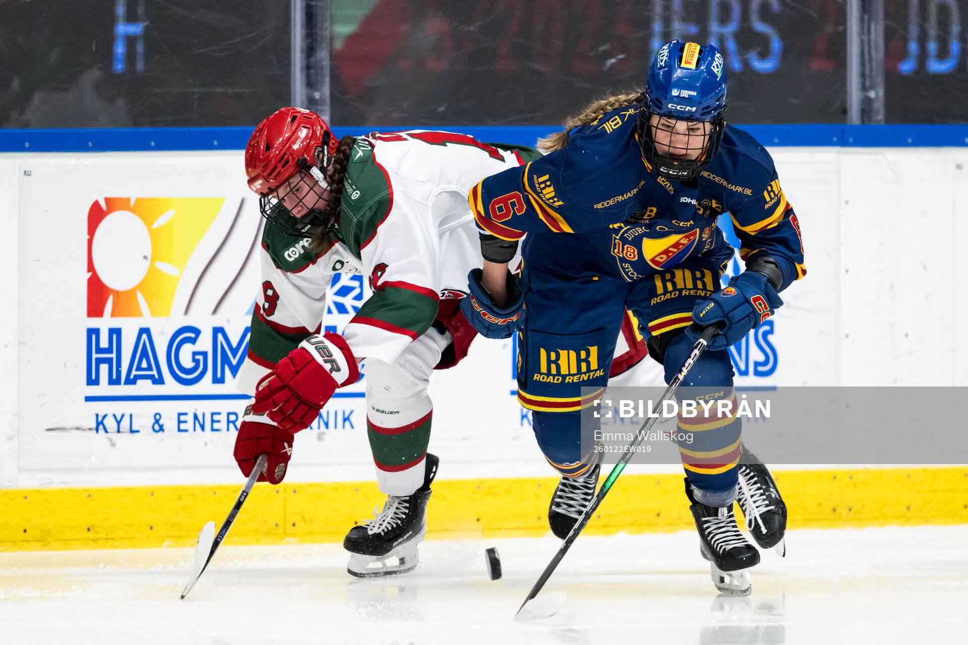 Modos Elsa Åberg och Djurgårdens Linda Vocetkova