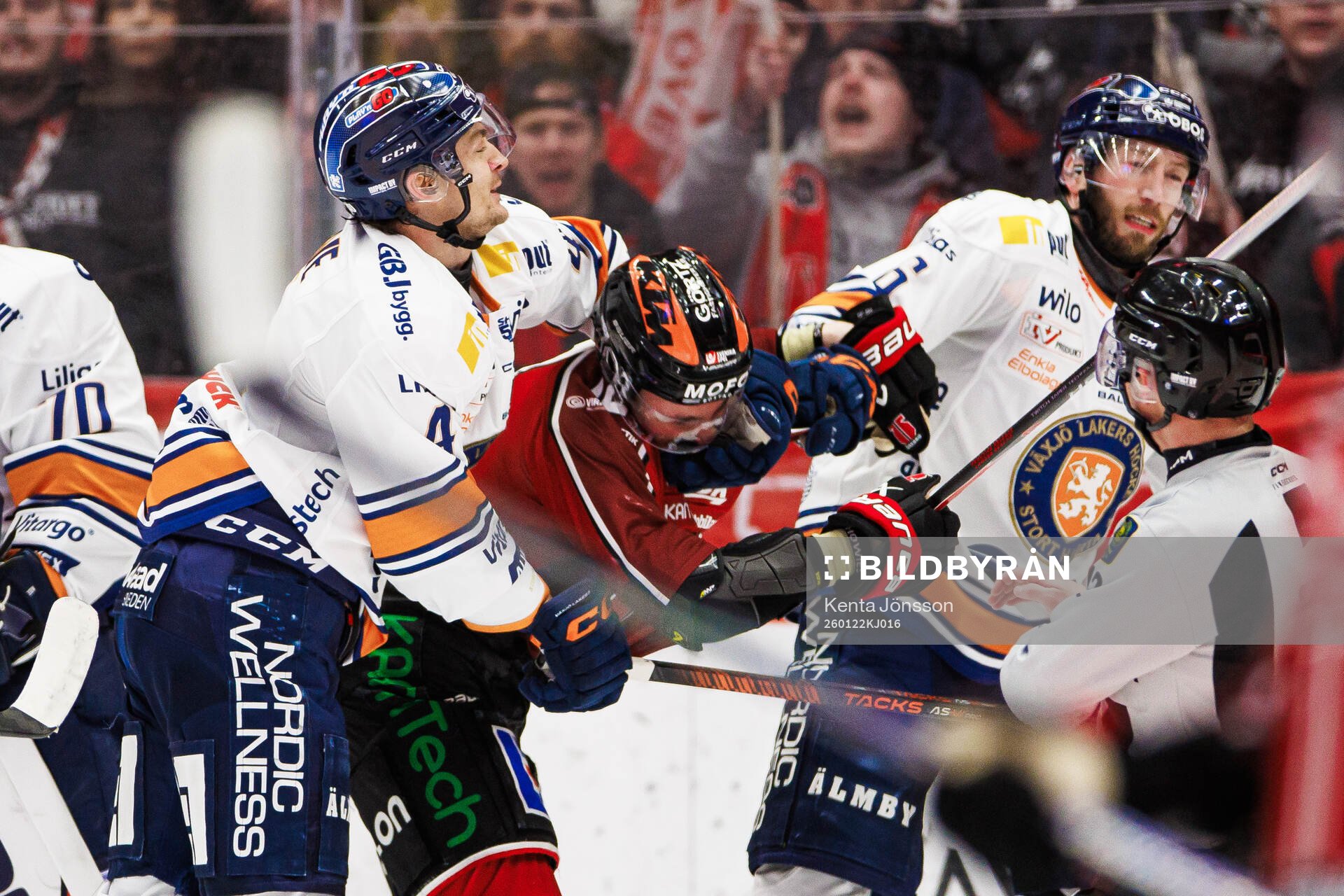 Växjös Keegan Lowe och Örebros Noah Steen