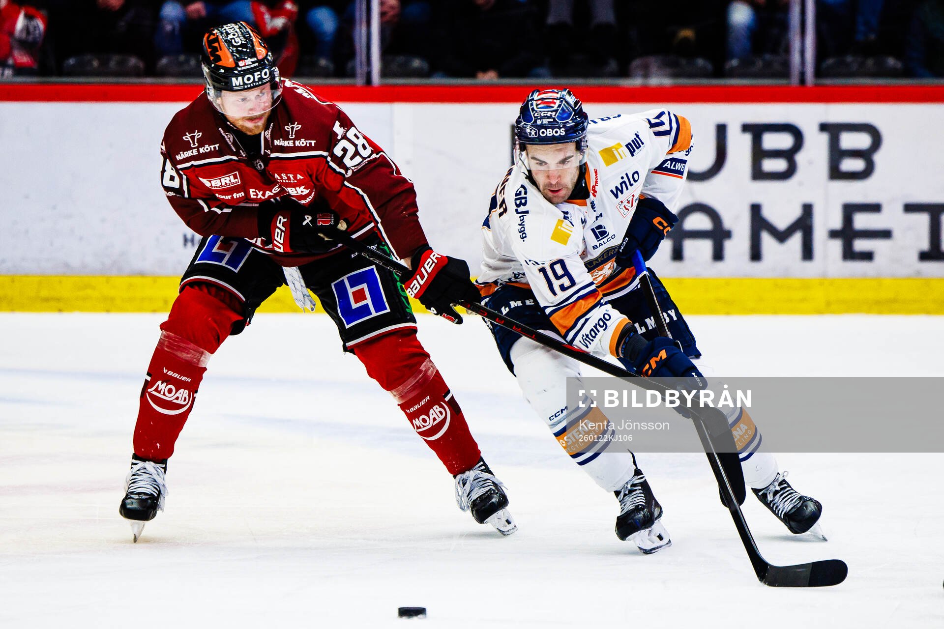 Örebros Linus Arnesson och Växjös Reid Gardiner