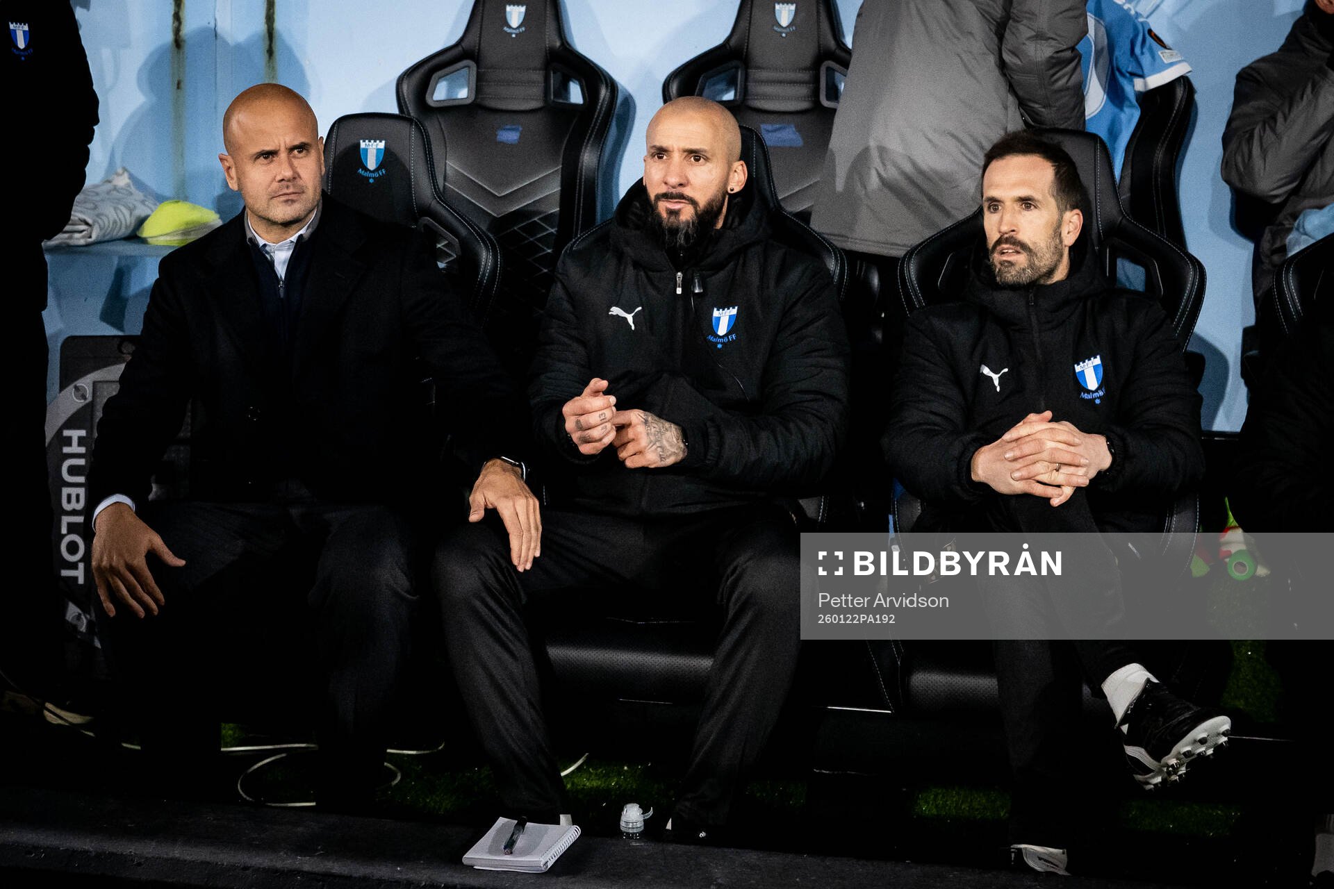 Head coach Miguel Angel Ramirez, assistant coach Guillermo