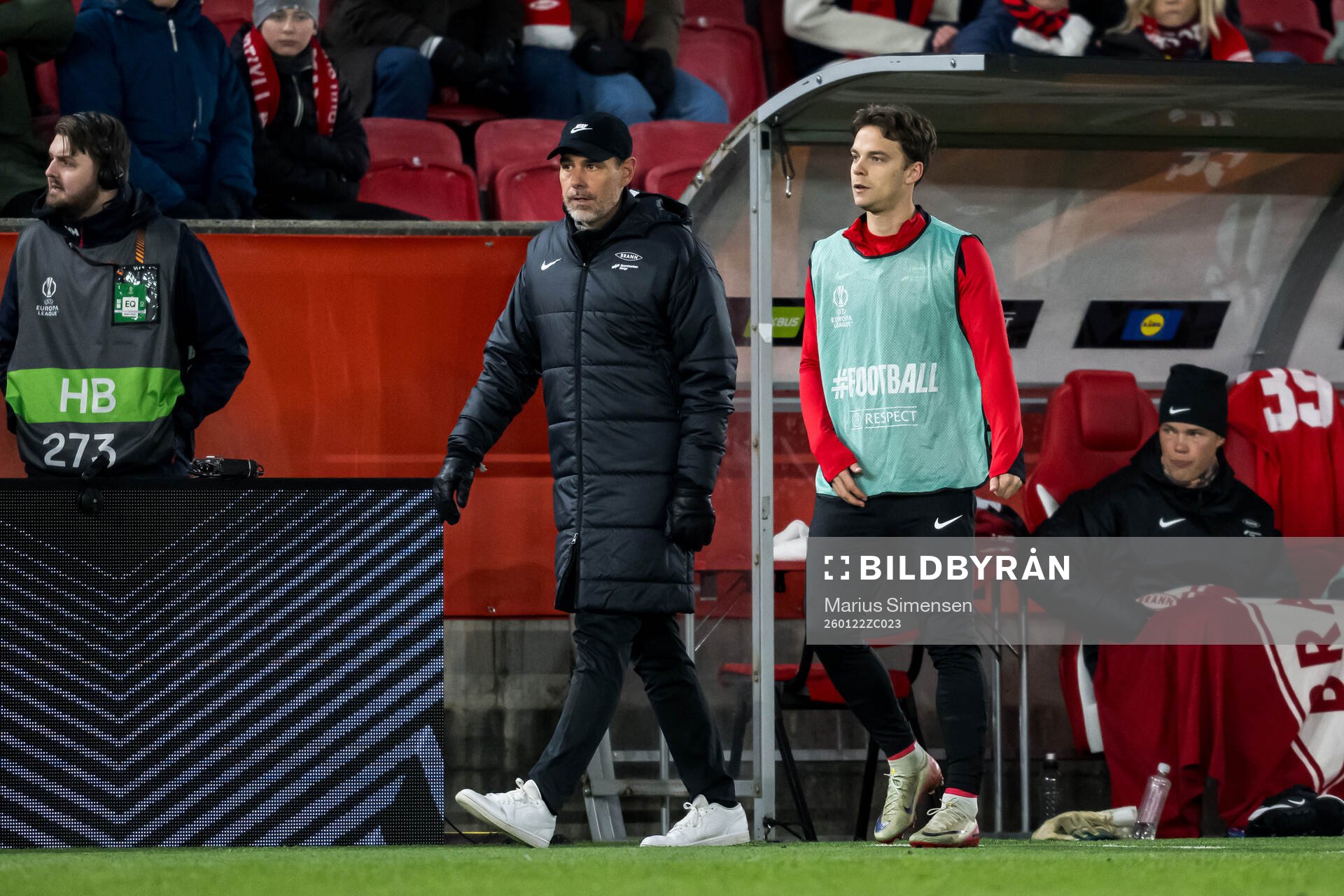 Head coach Freyr Alexandersson and Felix Horn Myhre of Brann