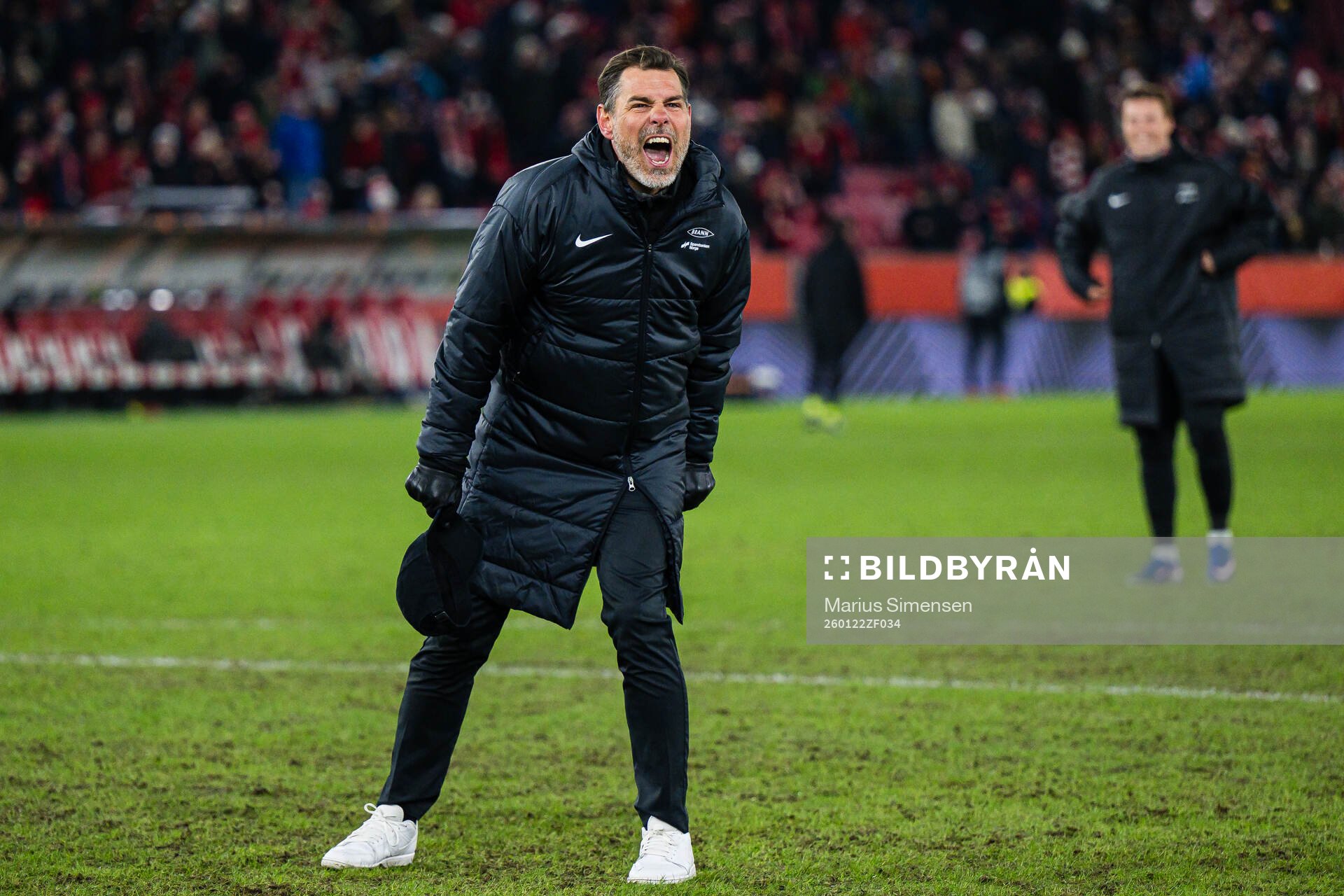 Head coach Freyr Alexandersson of Brann celebrates