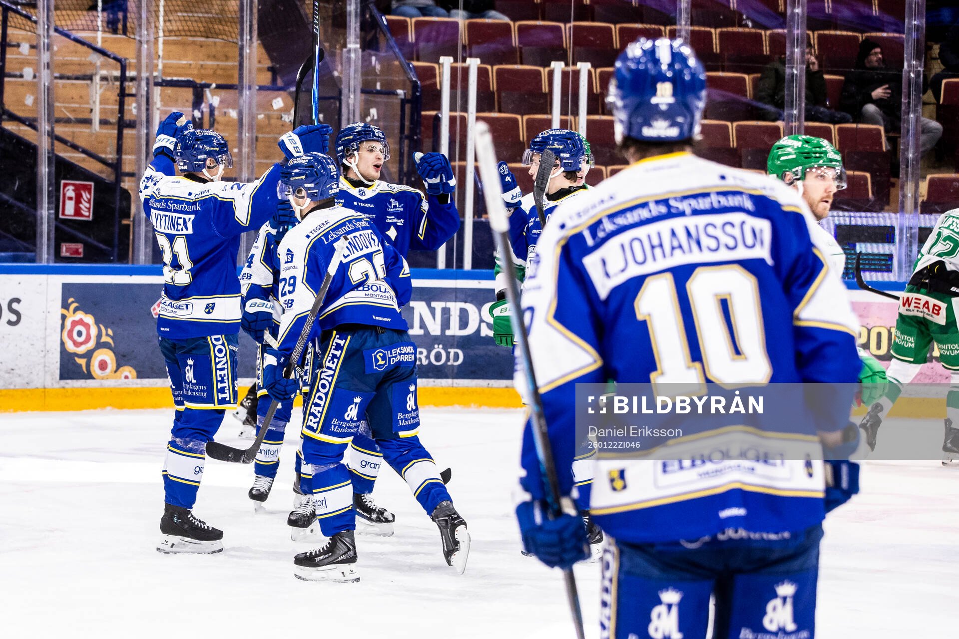 Leksands spelarna jublar