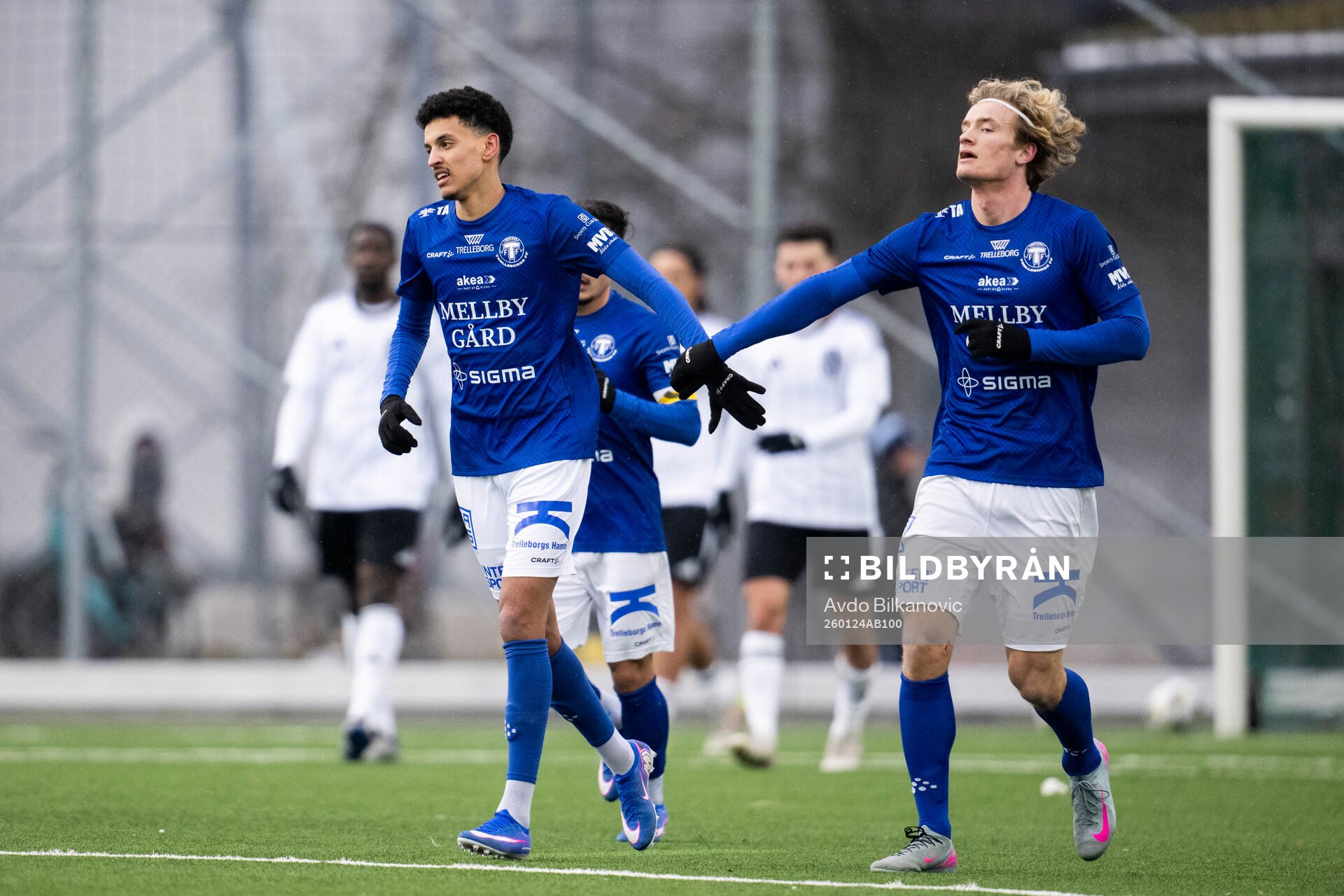 Trelleborgs Jacob Christiansen och Vincent Poppler jublar