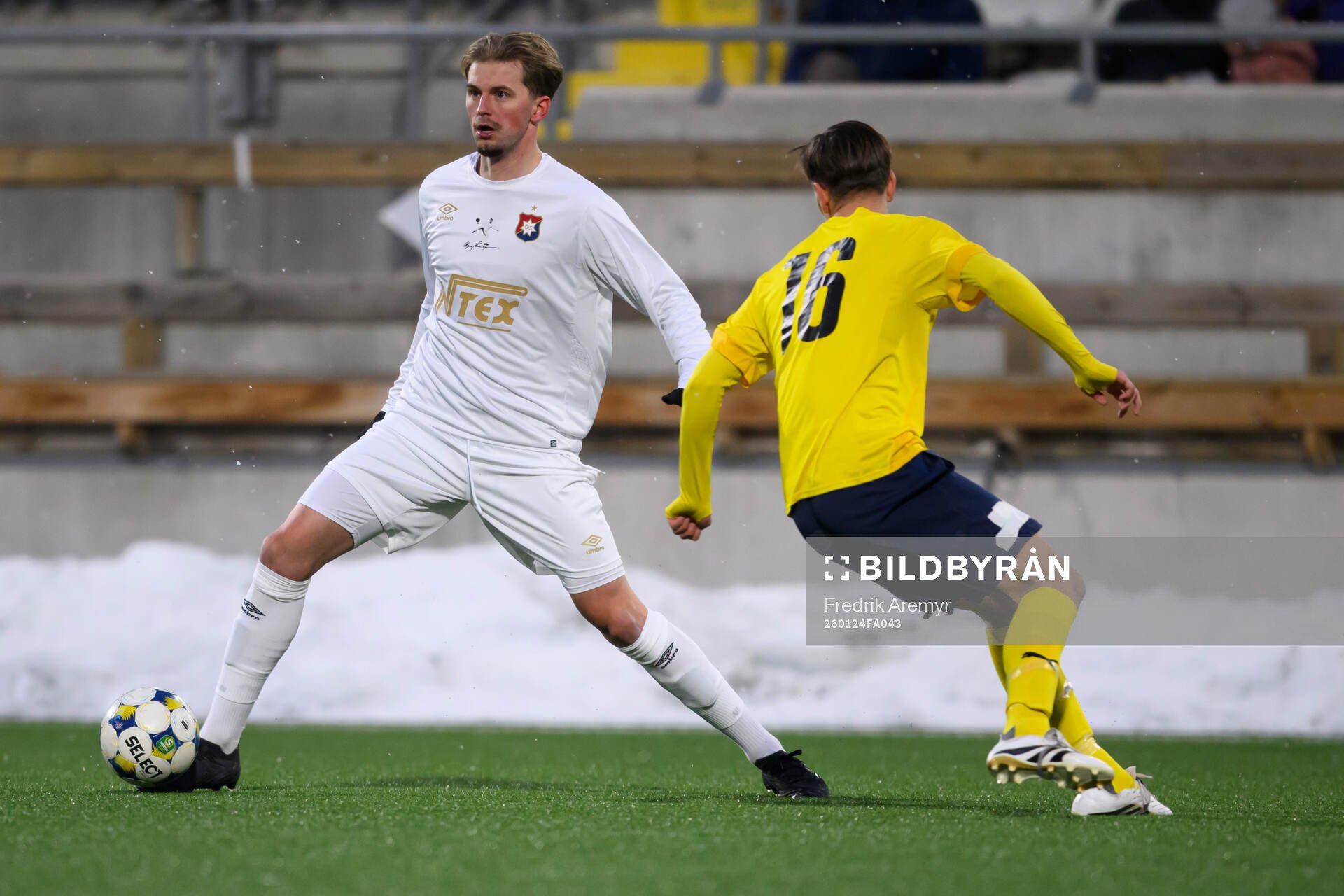 Örgrytes William Hofvander  och Ljungskiles nr 16