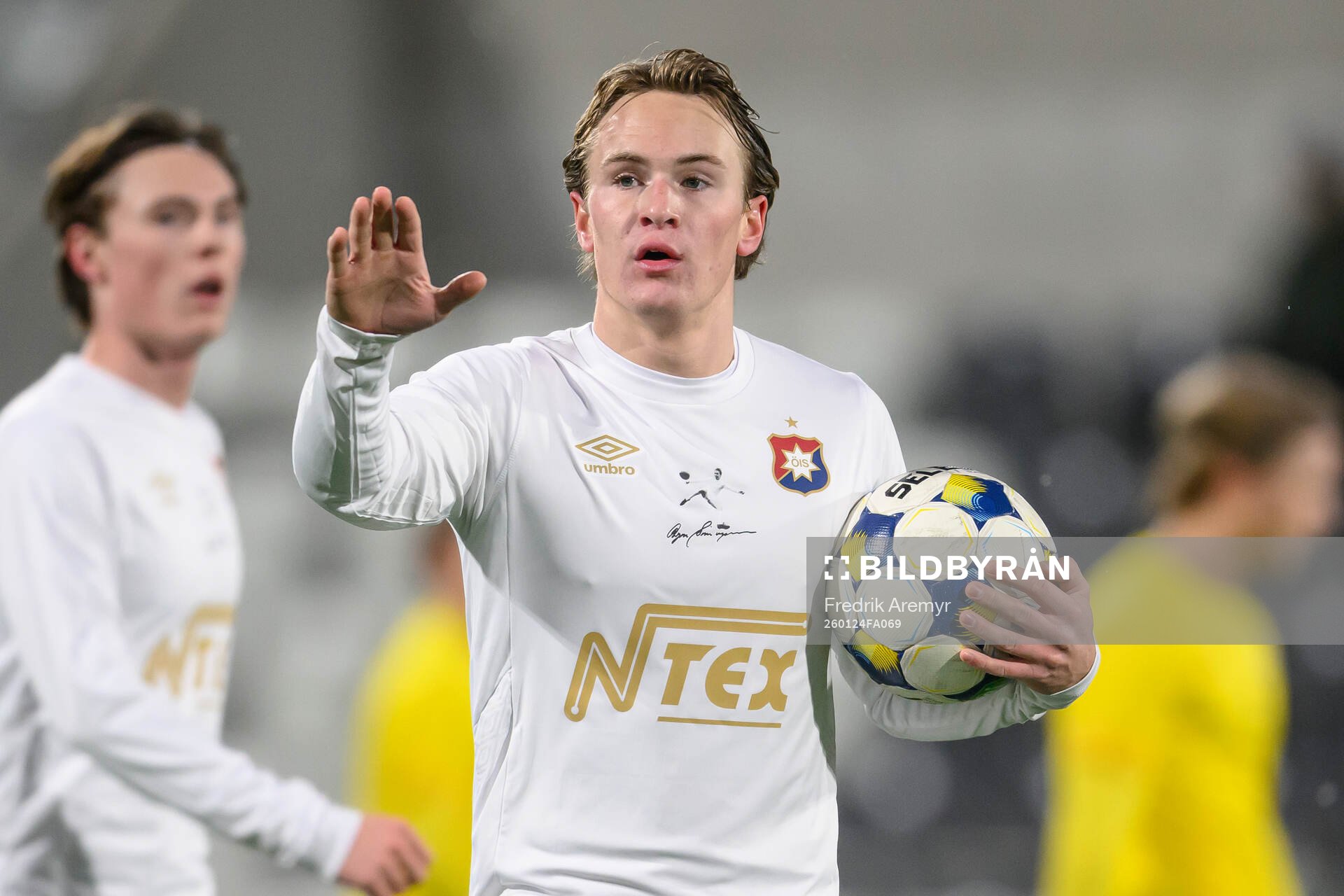 Örgrytes Månz Karlsson jublar