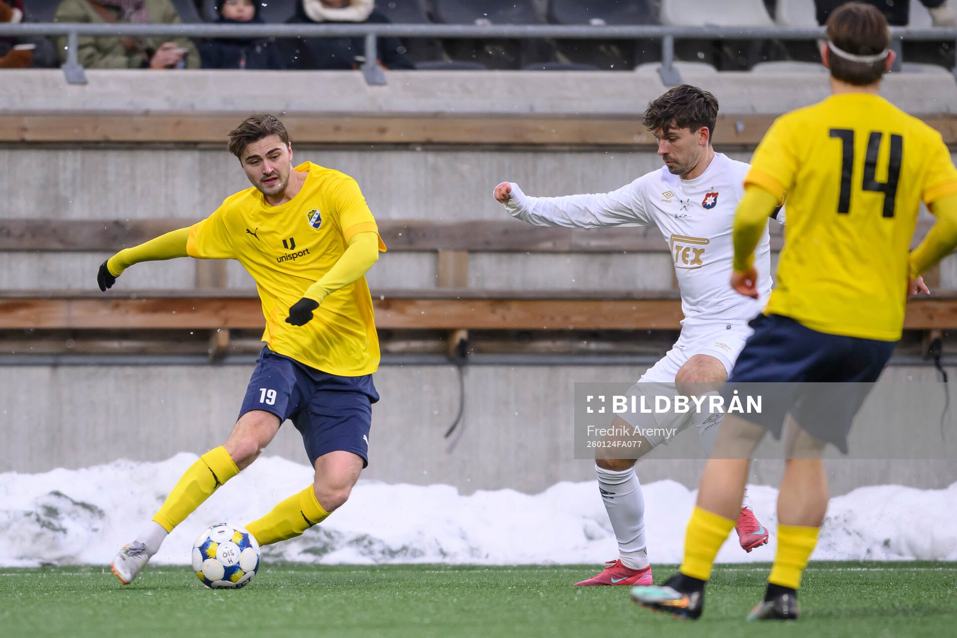 Ljungskiles Tim Olsson och Örgrytes  Daniel Paulson