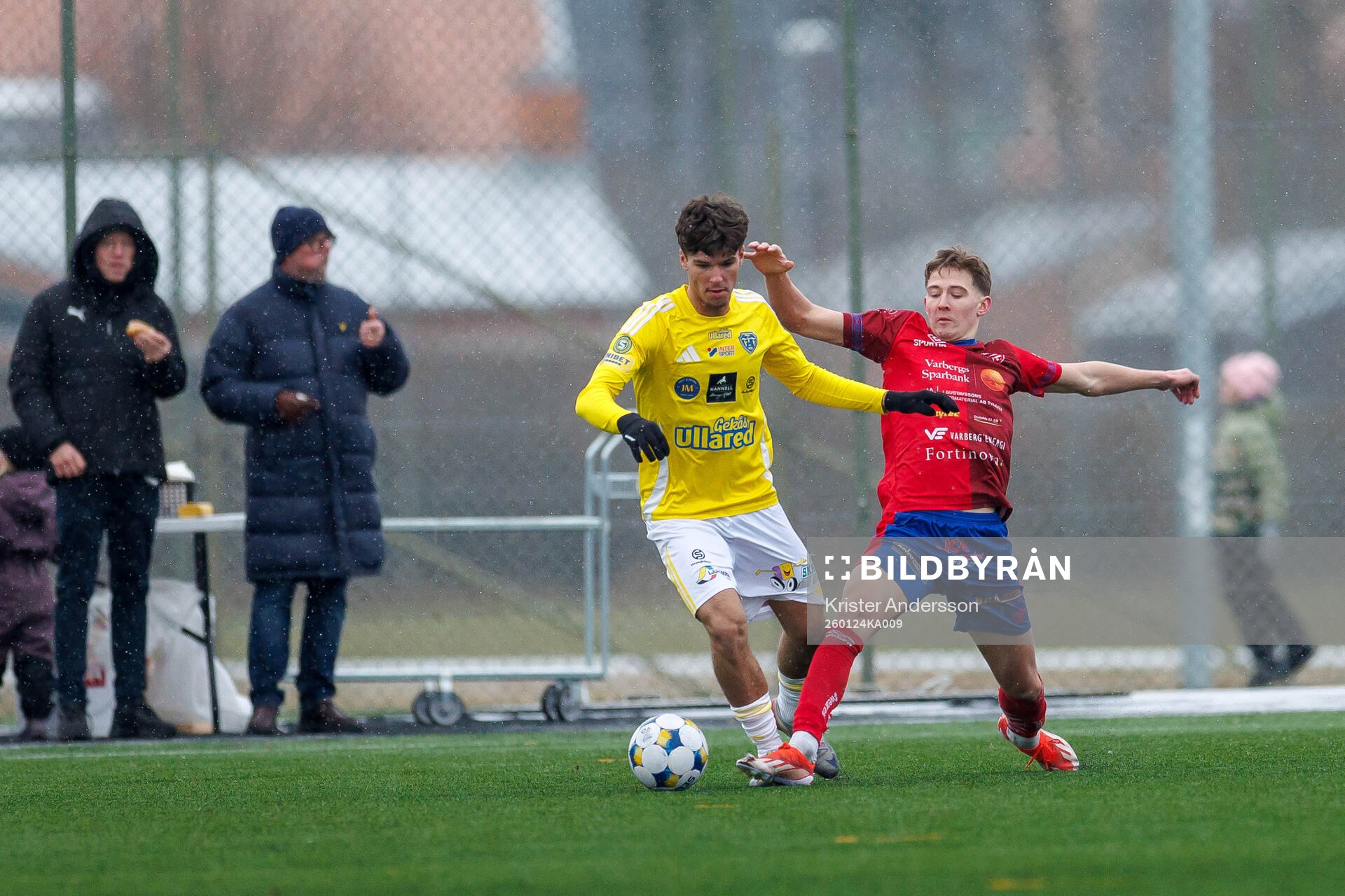 Falkenbergs Lion Beqiri och Tvååkers Hugo Rödin