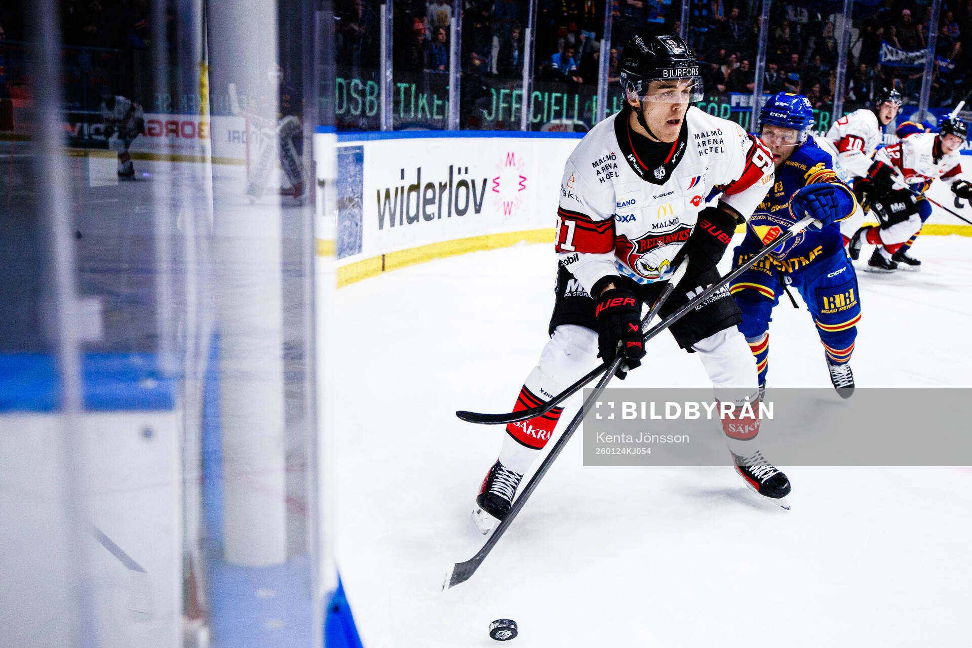Malmö Redhawks Axel Sundberg och Djurgårdens Jesper