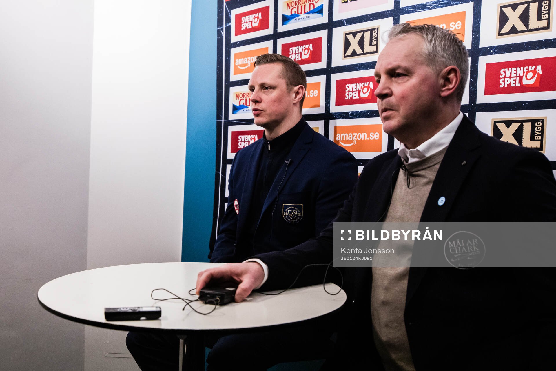 Djurgårdens tränare Robert Kimby och Malmö Redhawks
