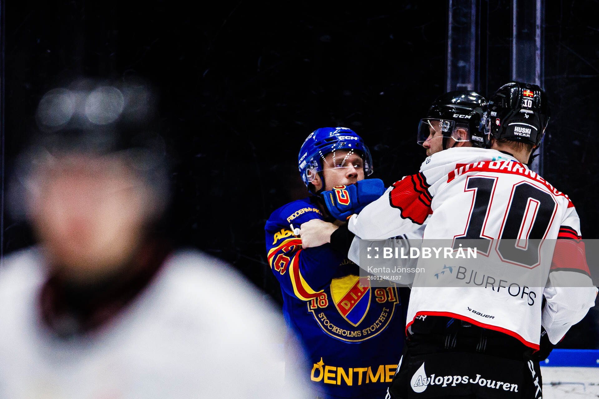 Djurgårdens Jesper Pettersson och Malmö Redhawks William