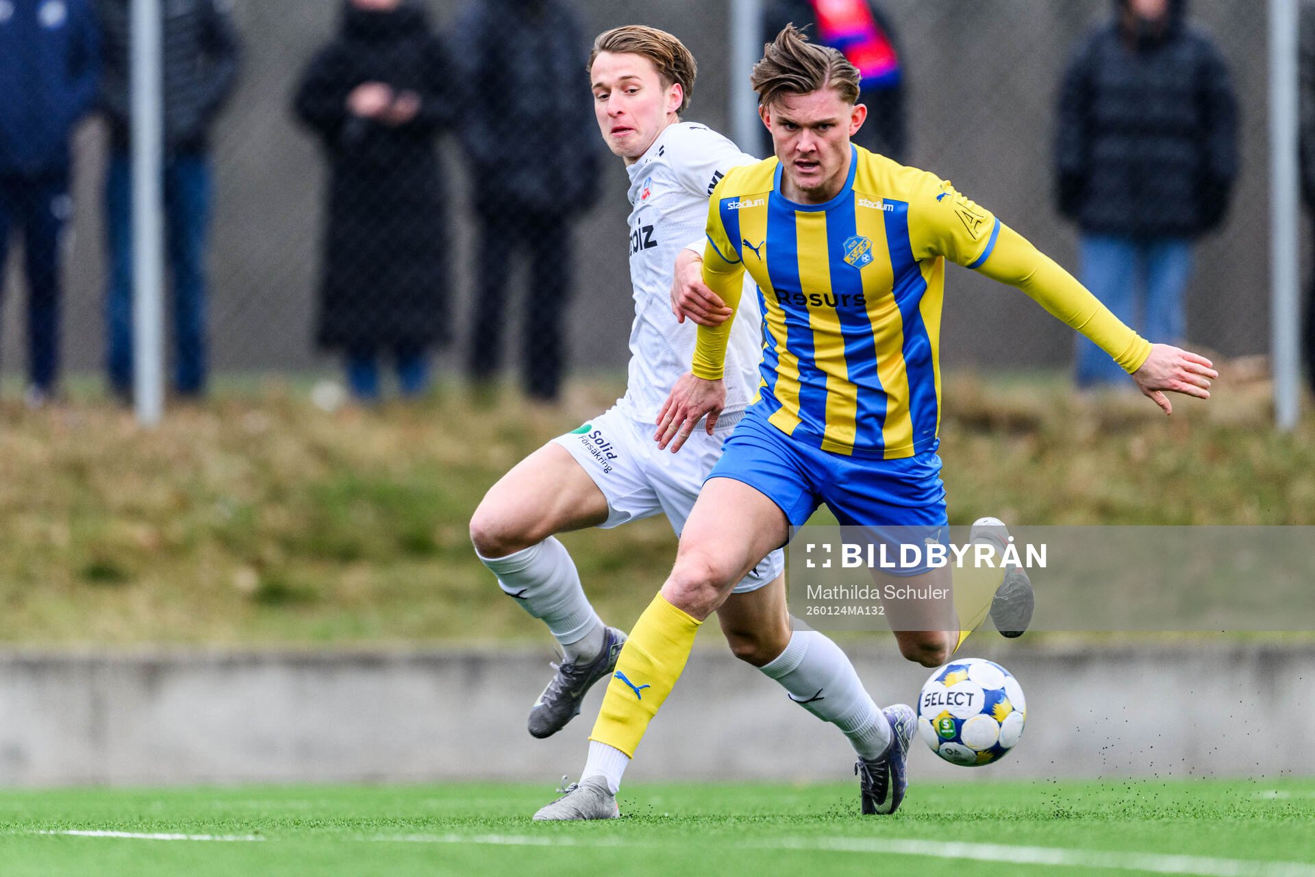 Helsingborgs Lukas Kjellnäs och Eskilsminnes Lucas Larsen