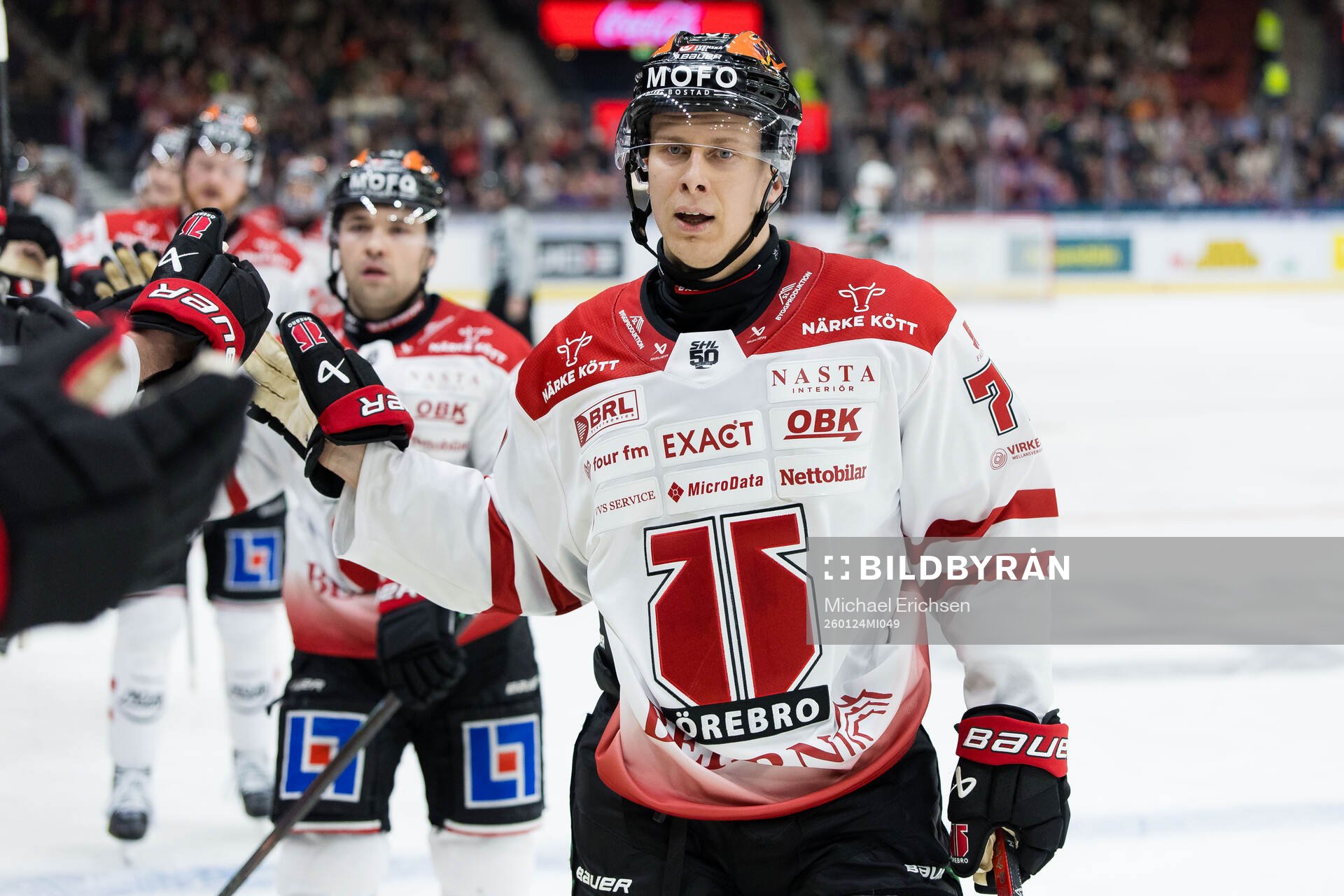 Örebros Jesse Ylönen jublar