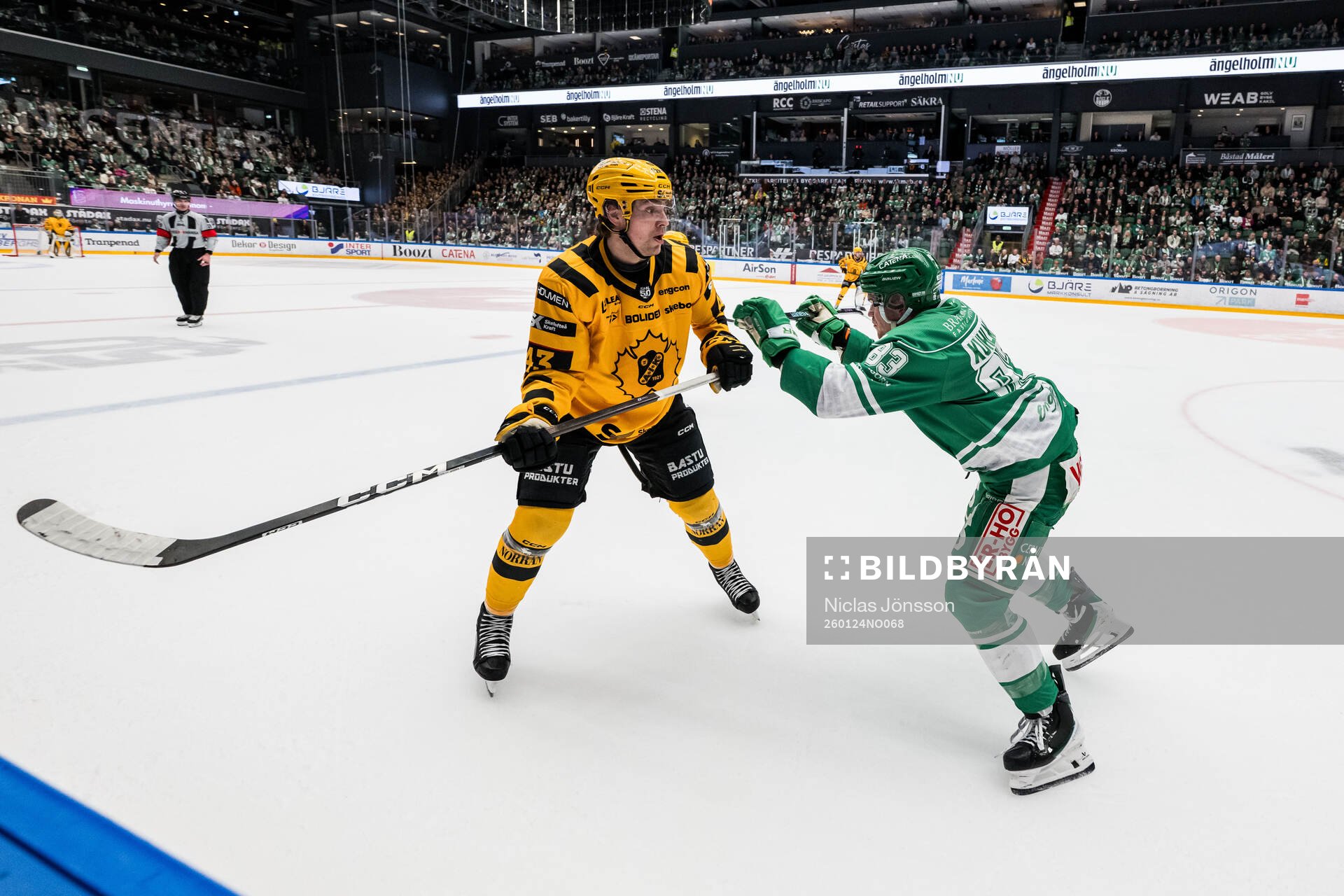 Skellefteås Pontus Johansson och Rögles Karson Kuhlman