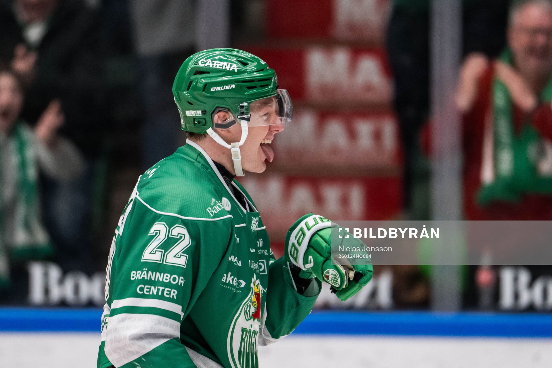 Rögles Fredrik Olofsson jublar