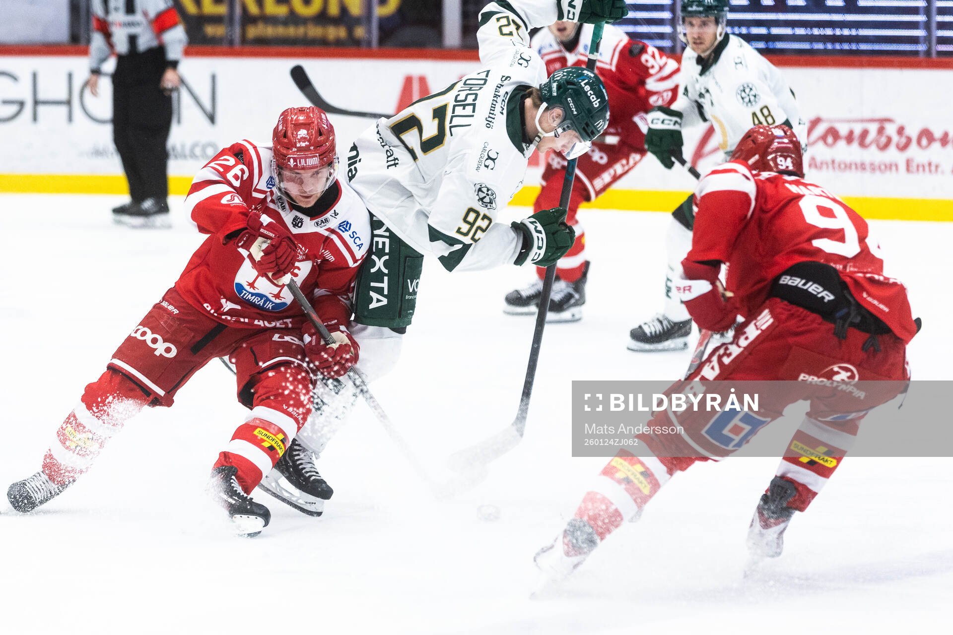 Timrås Anton Heikkinen och Färjestads Lucas Forsell