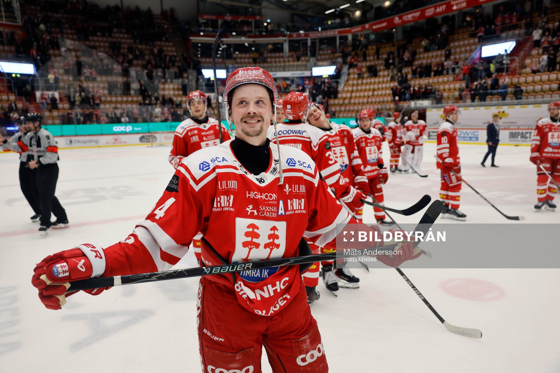 Timrås Jonathan Dahlén jublar