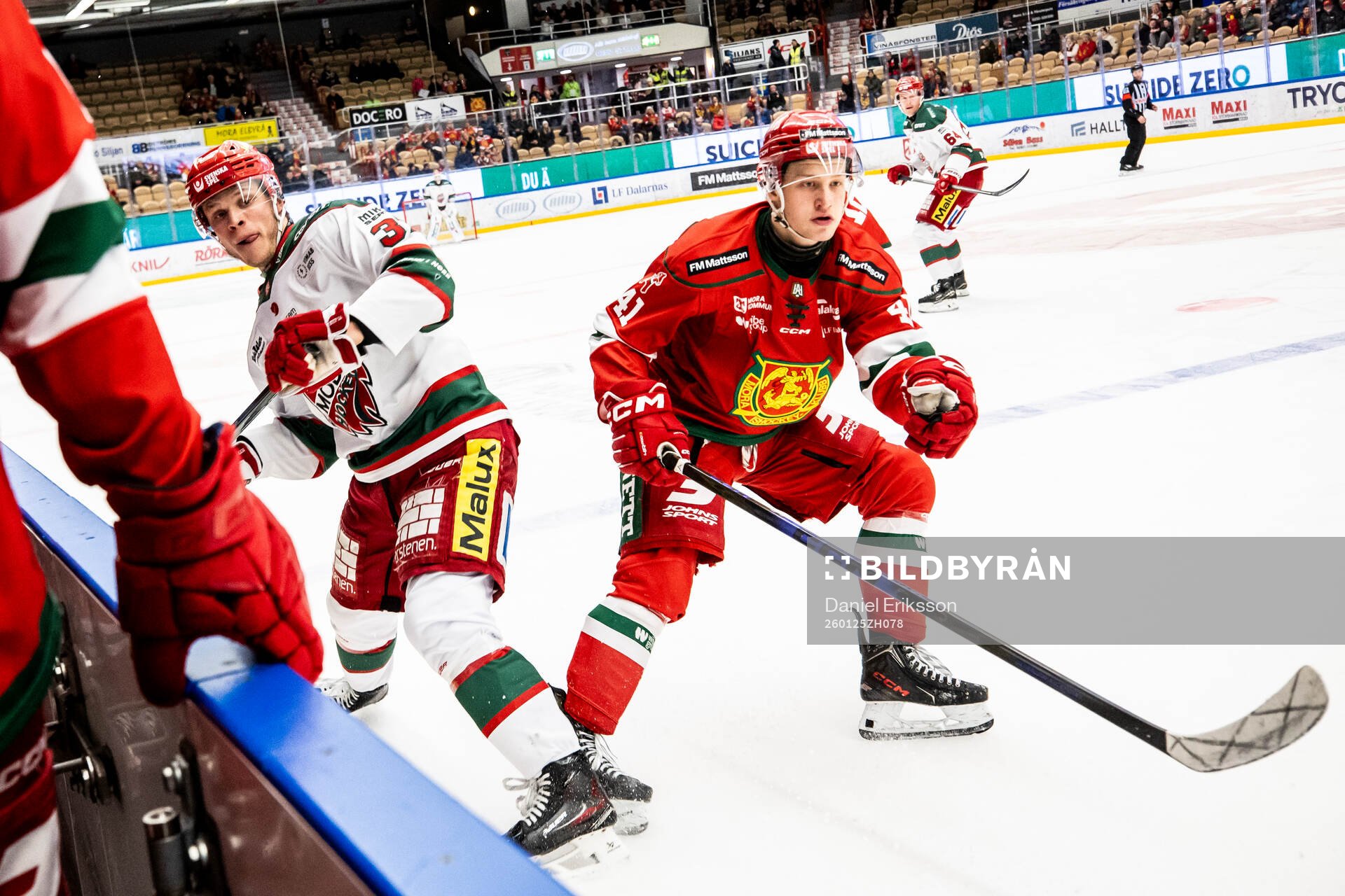 Modos Viktor Persson och Moras Romeo Edvardsen Sörensen