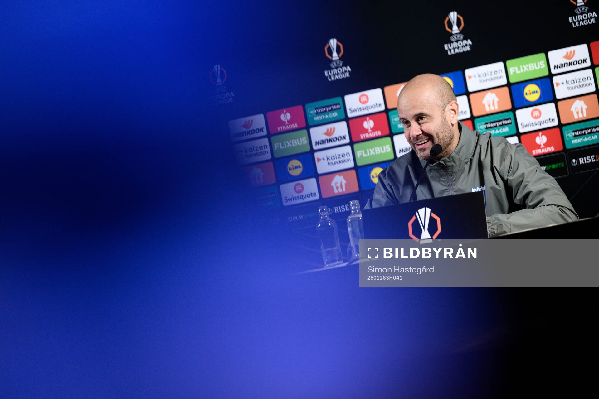Head coach Miguel Angel Ramirez