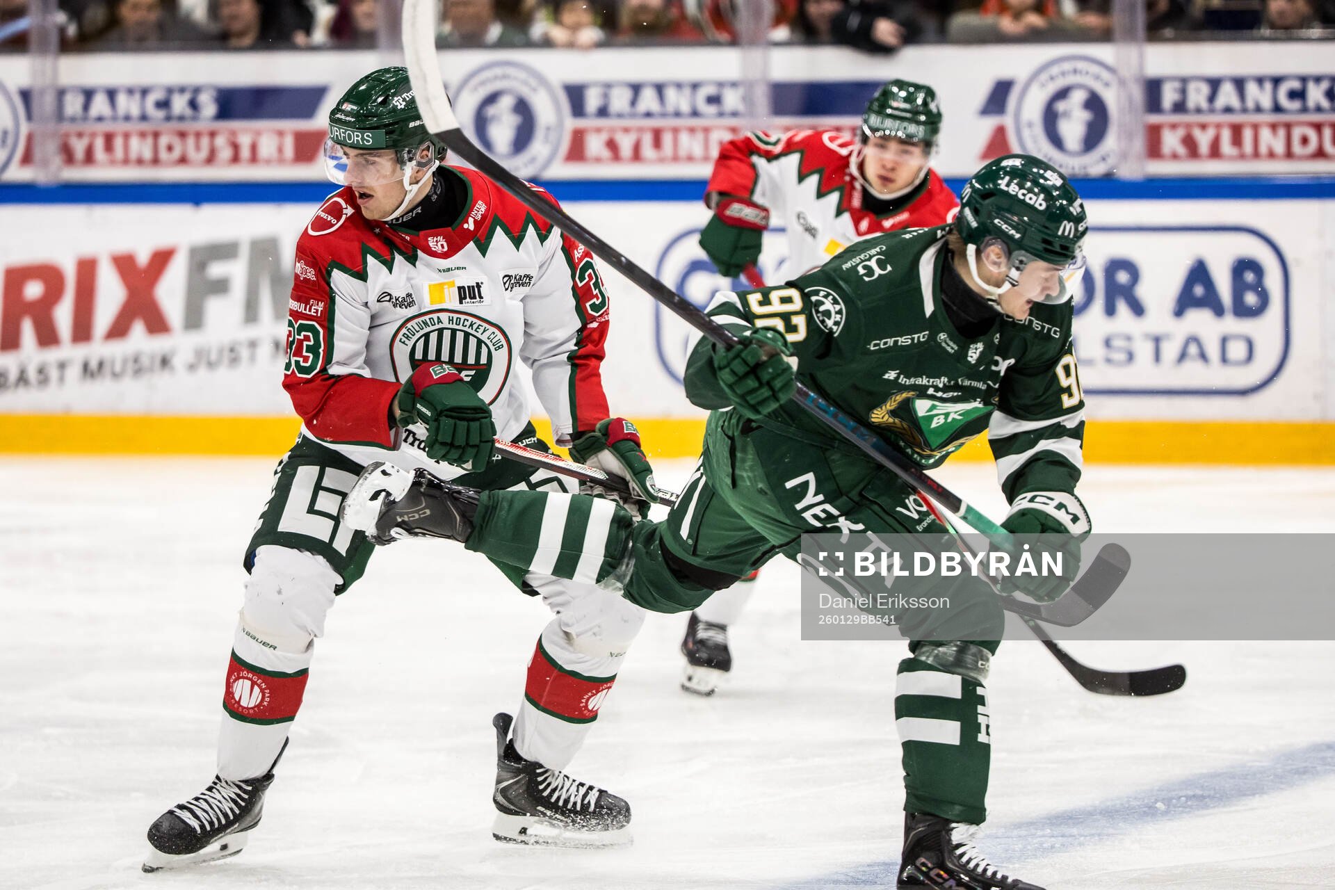 Frölundas Linus Högberg och Färjestads Lucas Forsell