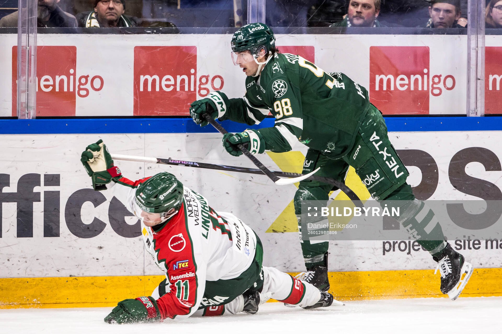 Frölundas Max Lindholm och Färjestads Marian Studenic
