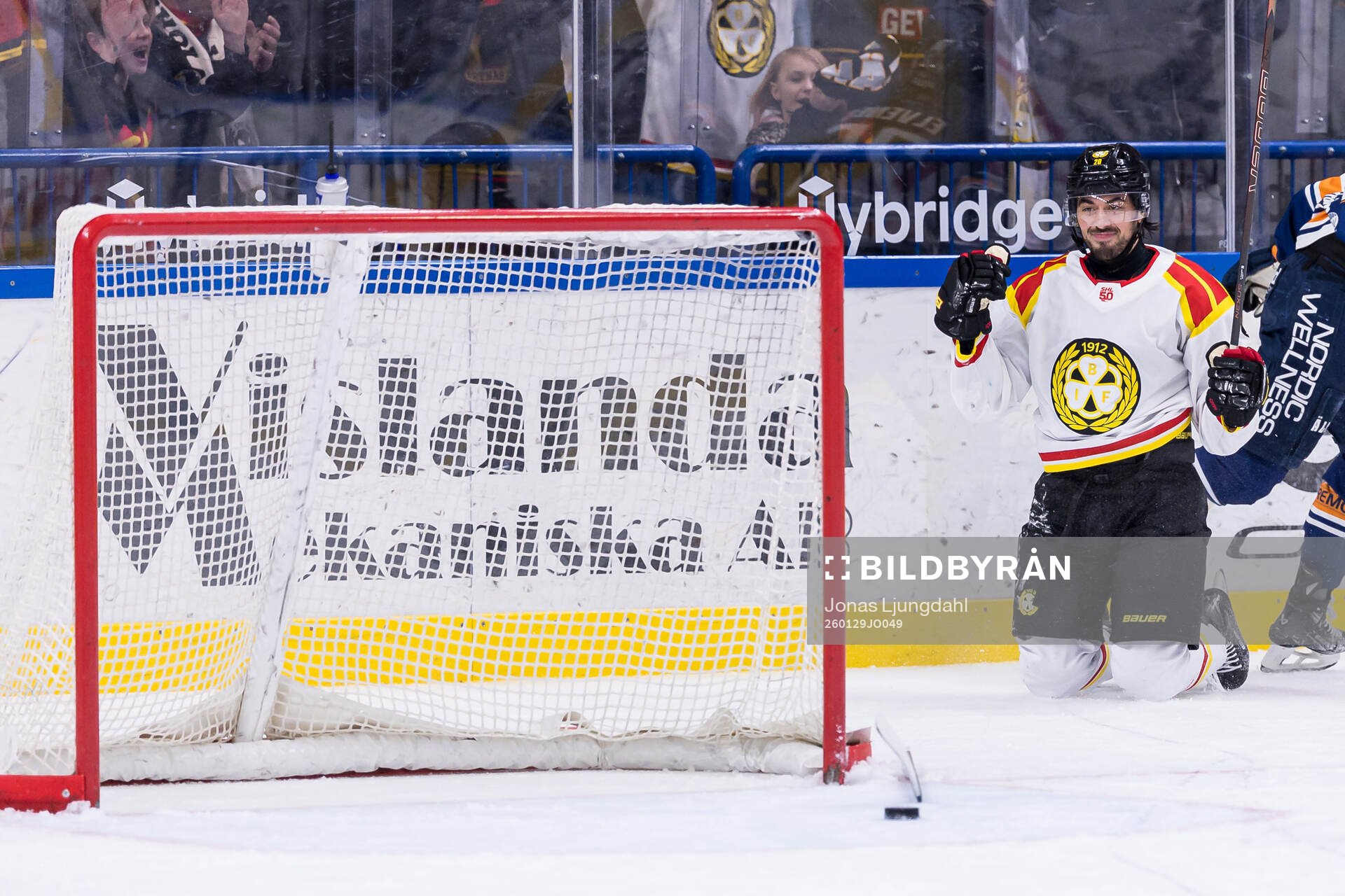 Brynäs Tyler Vesel jublar