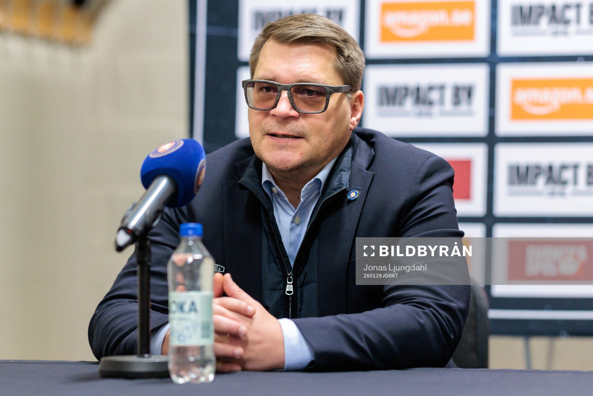Växjös tränare Björn Hellkvist på presskonferens