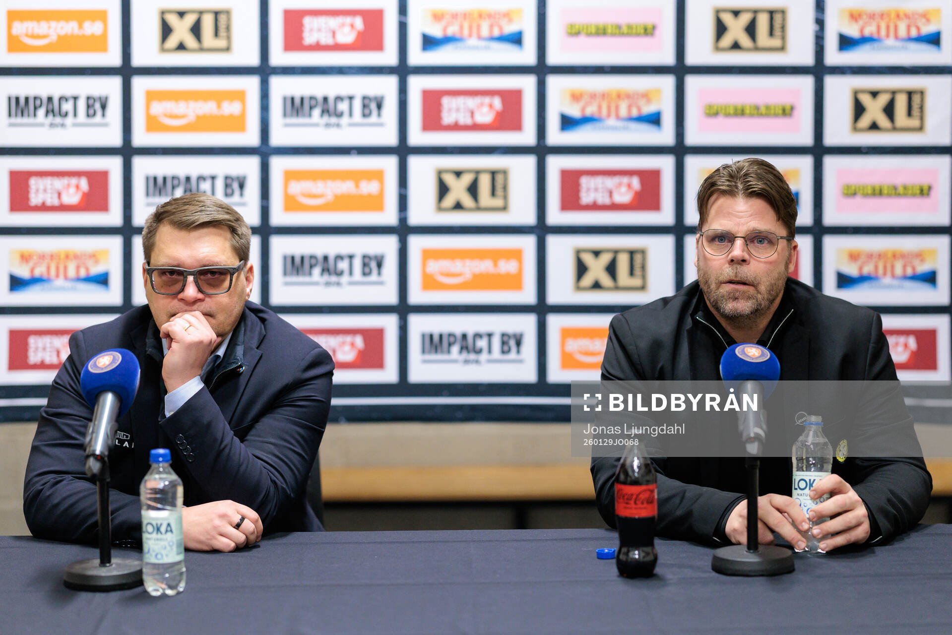 Växjös tränare Björn Hellkvist och Brynäs assisterande