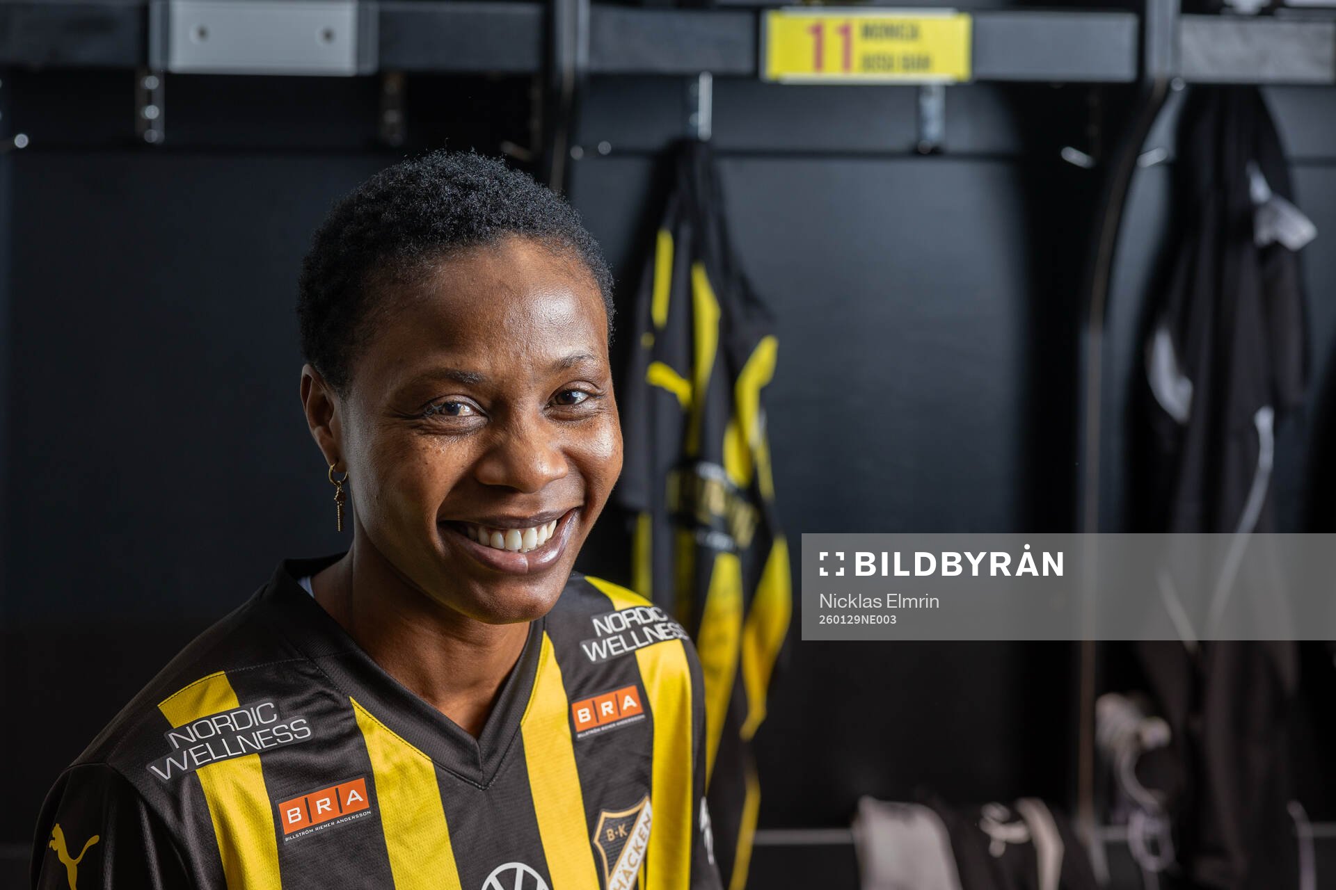 Häckens nyförvärv Halimatu Ayinde