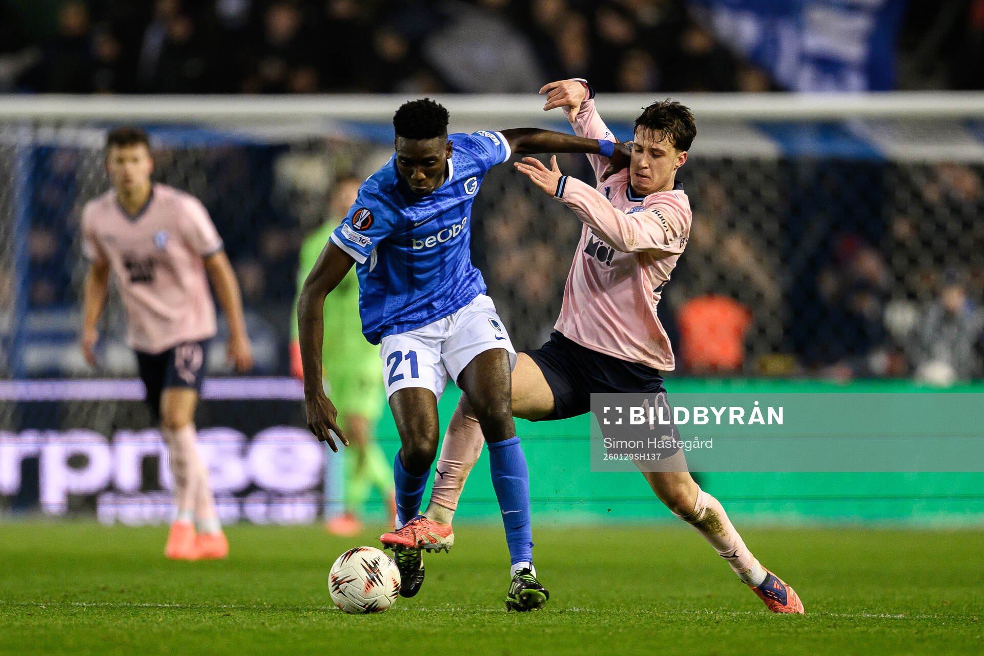 Ibrahima Sory Bangoura of KRC Genk and Kenan Busuladzic of