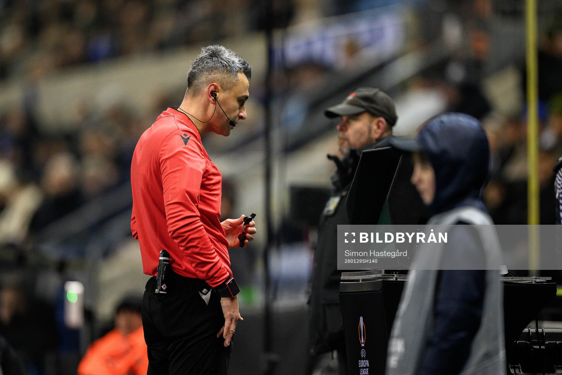 Referee Horatiu Fesnic with a var review