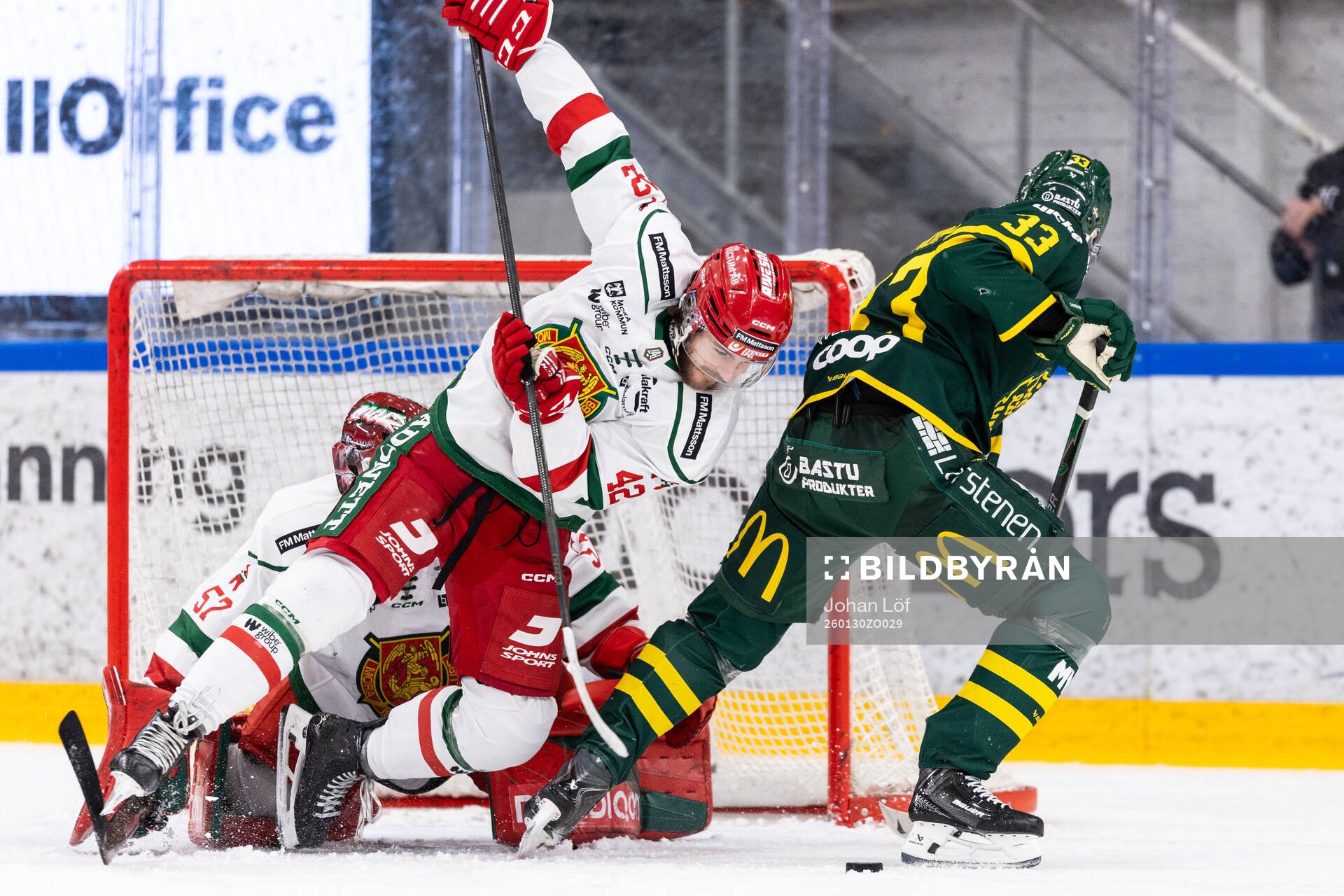 Moras Brayden Tracey och Björklövens Albin Lundin
