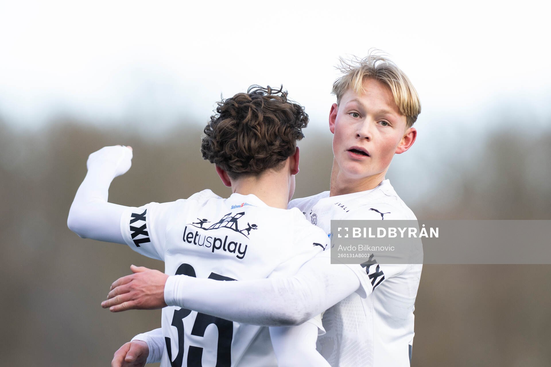 Helsingborgs Lucas Landgren Persson och Alvin Nordin  jublar