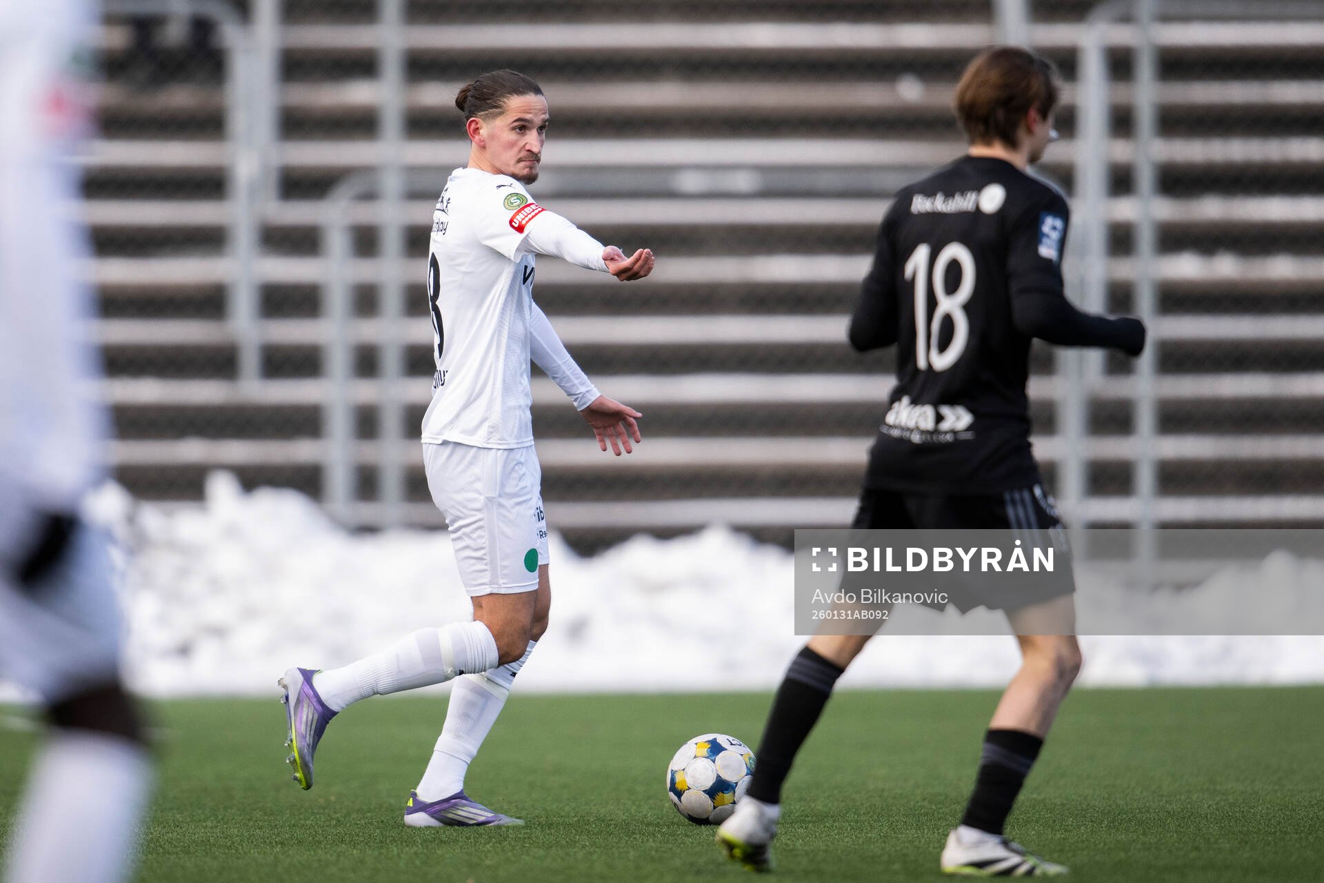 Helsingborgs Ervin Gigovic agerar